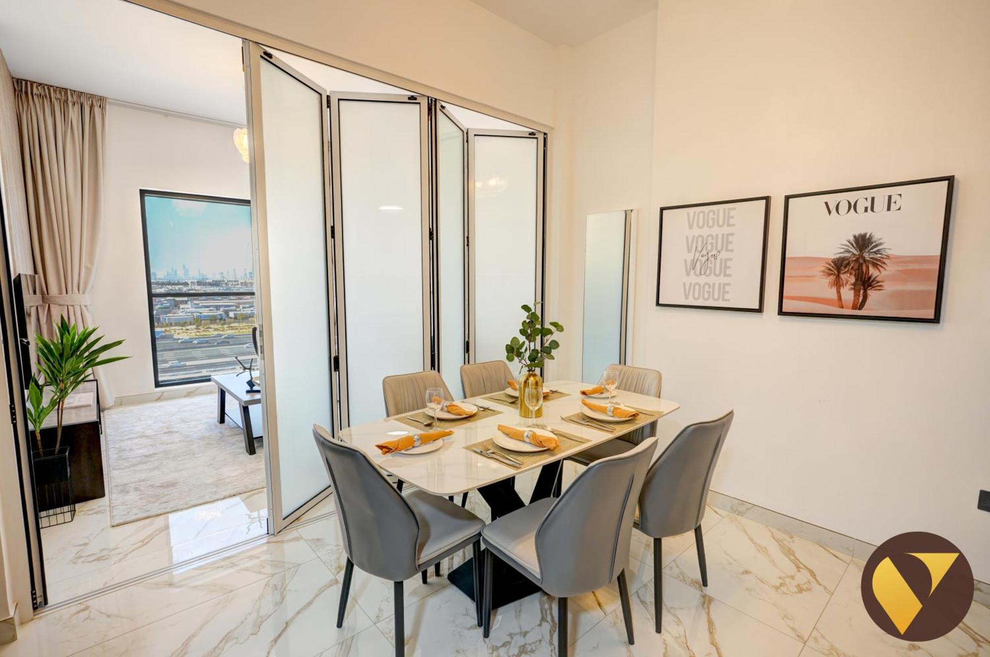 Vogue Elegance Olivz By Danube Dubaï