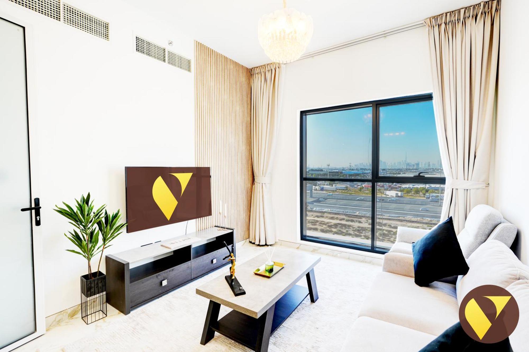 Vogue Elegance Olivz By Danube Dubaï