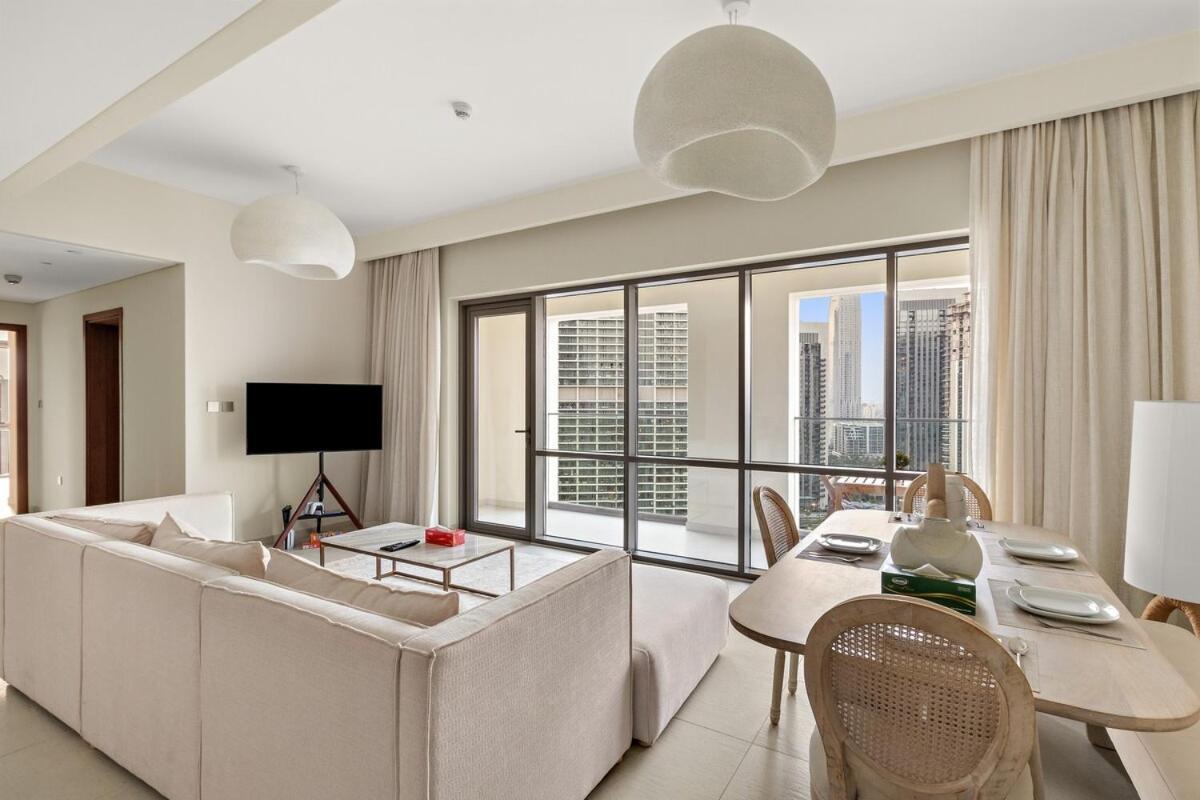 First Class 2br Refreshing Creek View * Dubaï