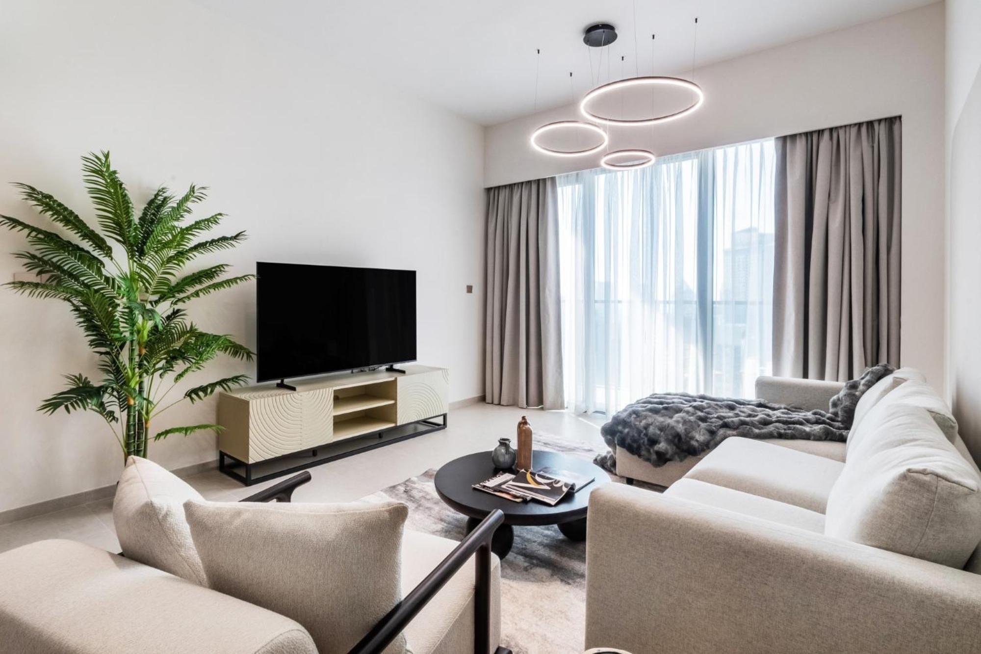 The Smart Concierge - Signature Grande Apartment Dubai