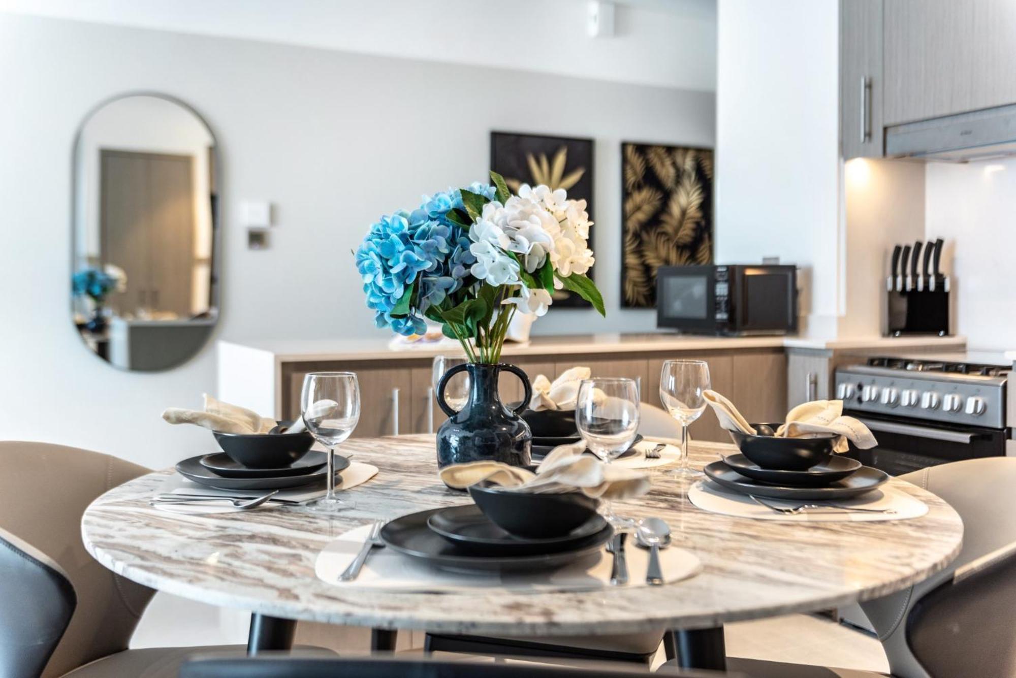 The Smart Concierge - Signature Grande Apartment