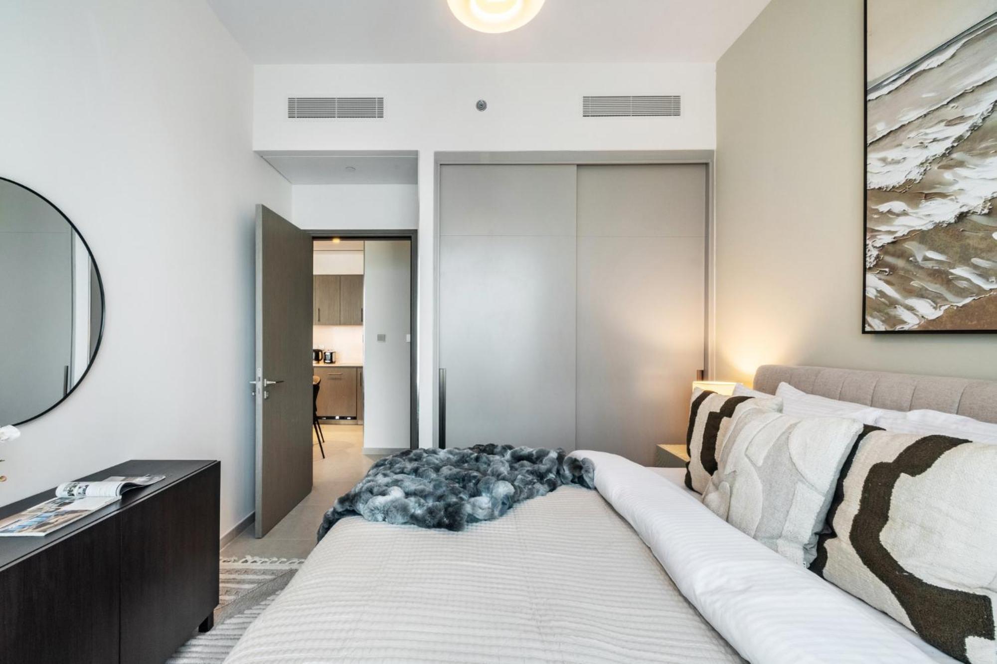 Apartment The Smart Concierge - Signature Grande Dubai
