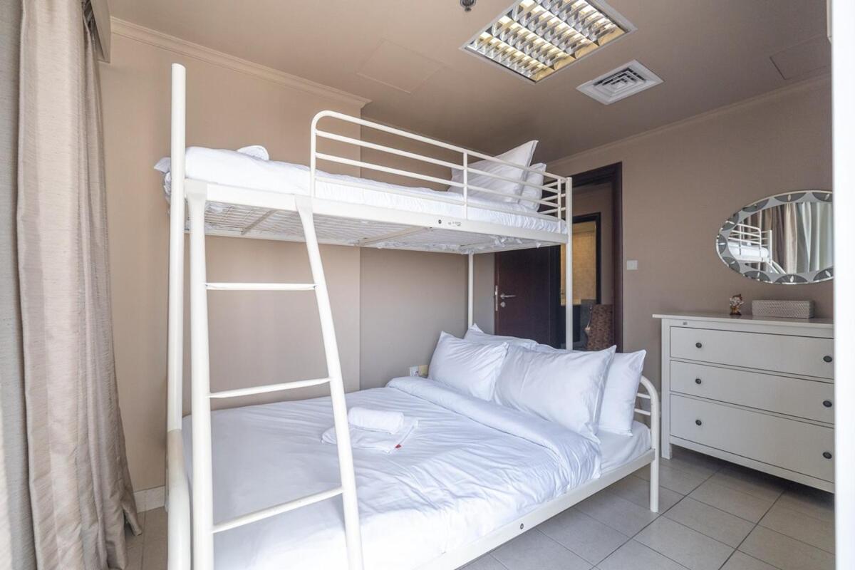 Amazing 4-bedroom Perfect For Families In Marina Appartement Dubaï