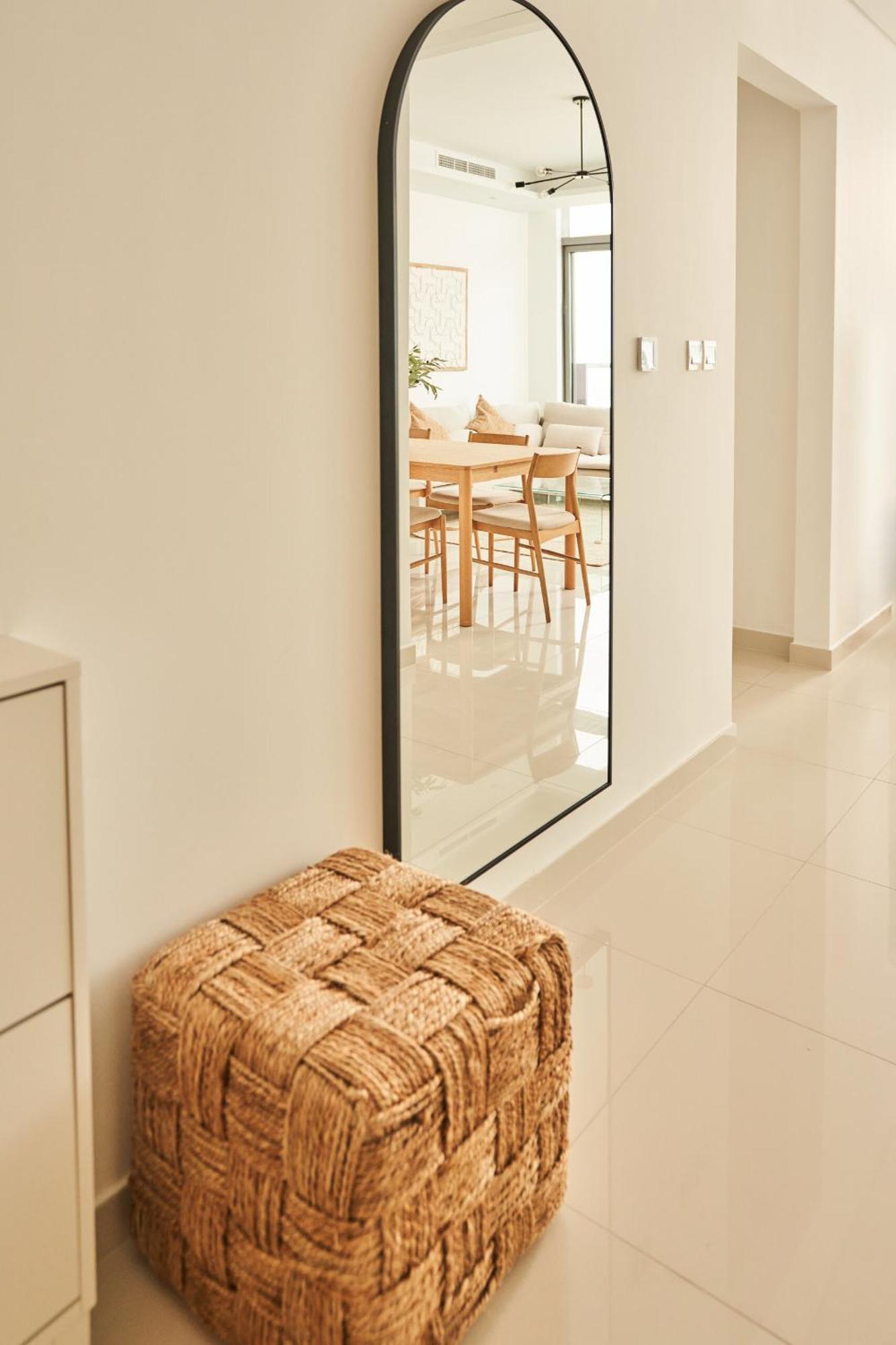 Apartment 2bd - 6 Guests - 59th Floor, Burj Views 64th Floor Infinity Pool Dubai