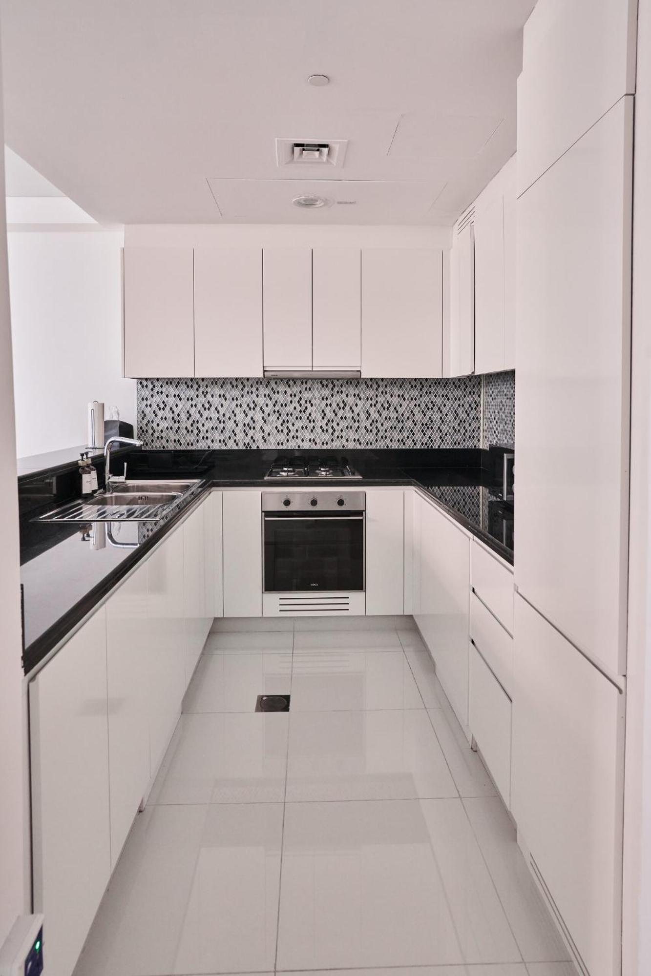 Apartment 2bd - 6 Guests - 59th Floor, Burj Views 64th Floor Infinity Pool Dubai