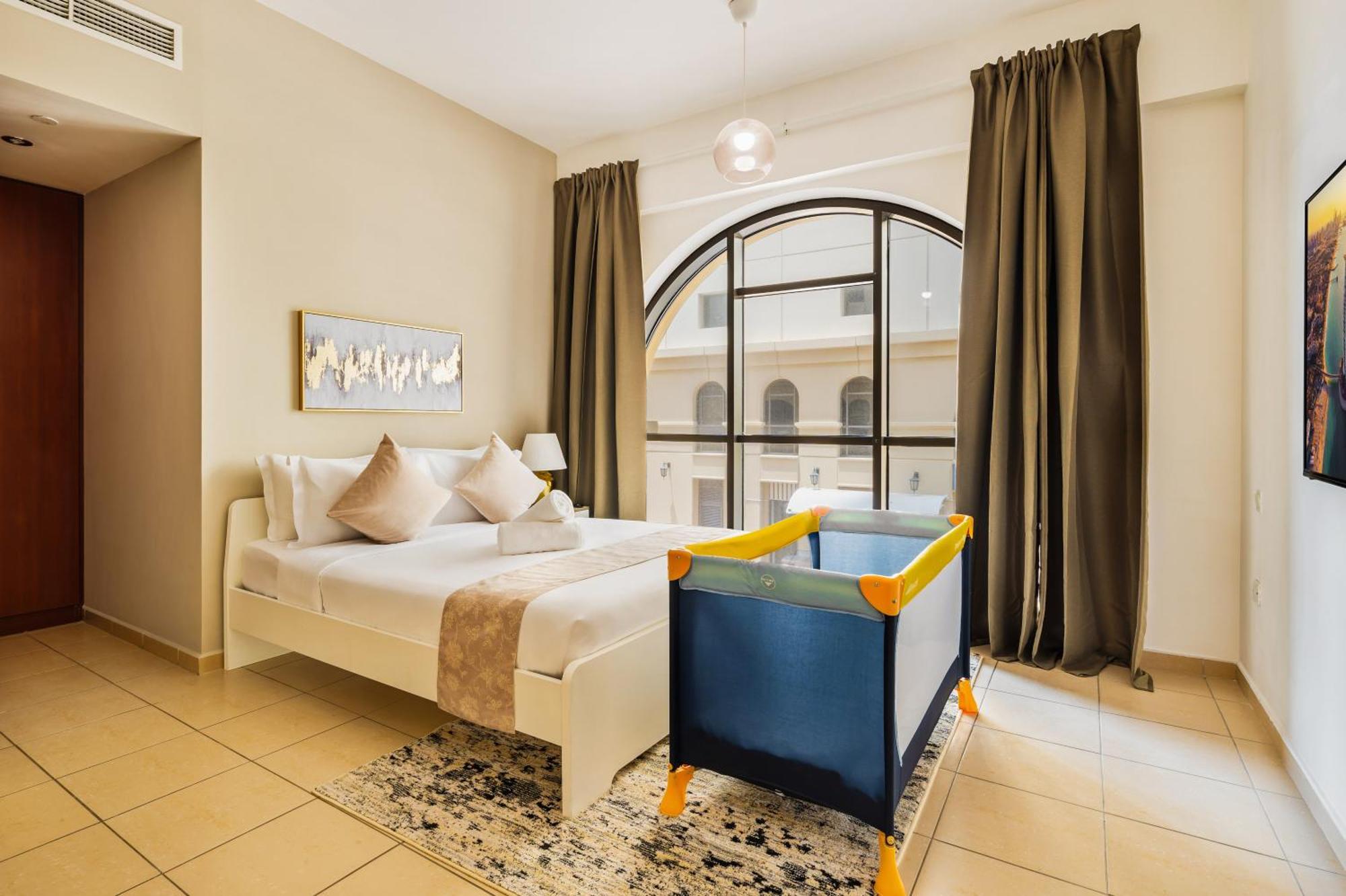 Cosy 4br On Jbr - Close To Shops & Dining, Perfect For Families & Groups - By Sunkissed Homes Dubái