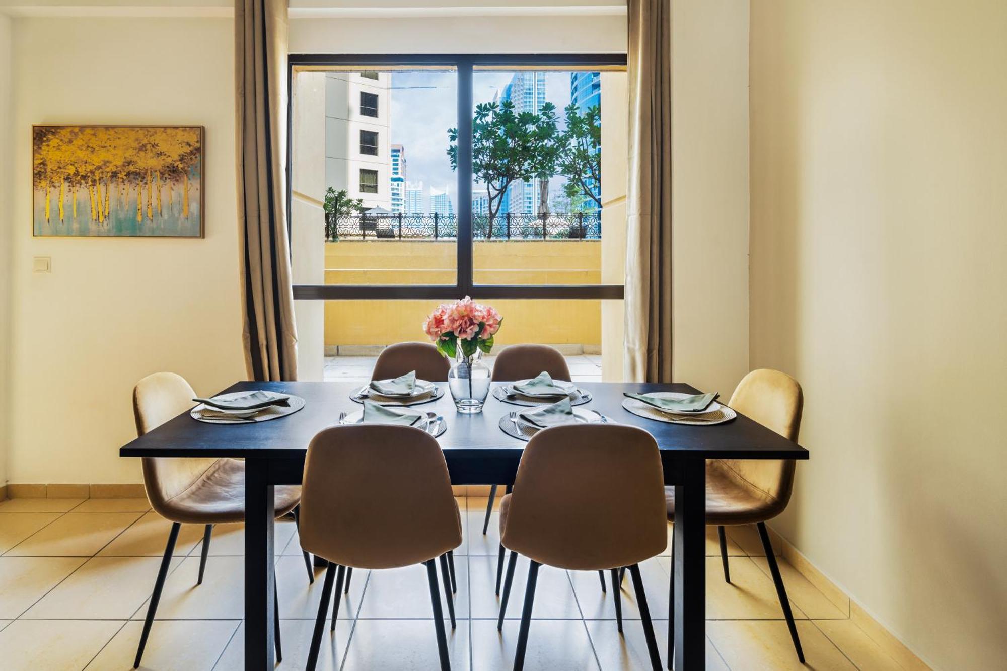 Apartamento Cosy 4br On Jbr - Close To Shops & Dining, Perfect For Families & Groups - By Sunkissed Homes Dubái