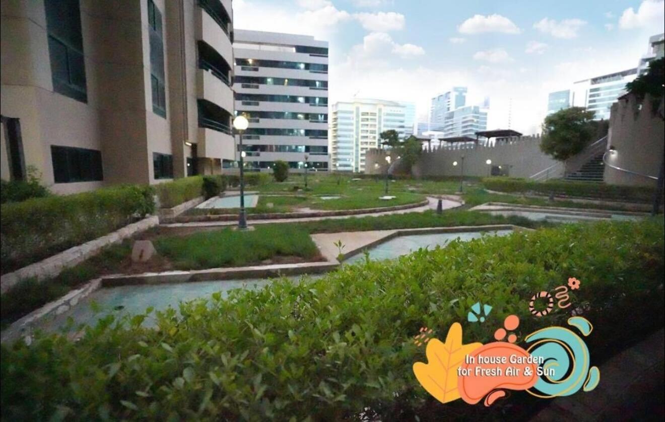 Homestay Destination Partition In Tecom Near Metro *