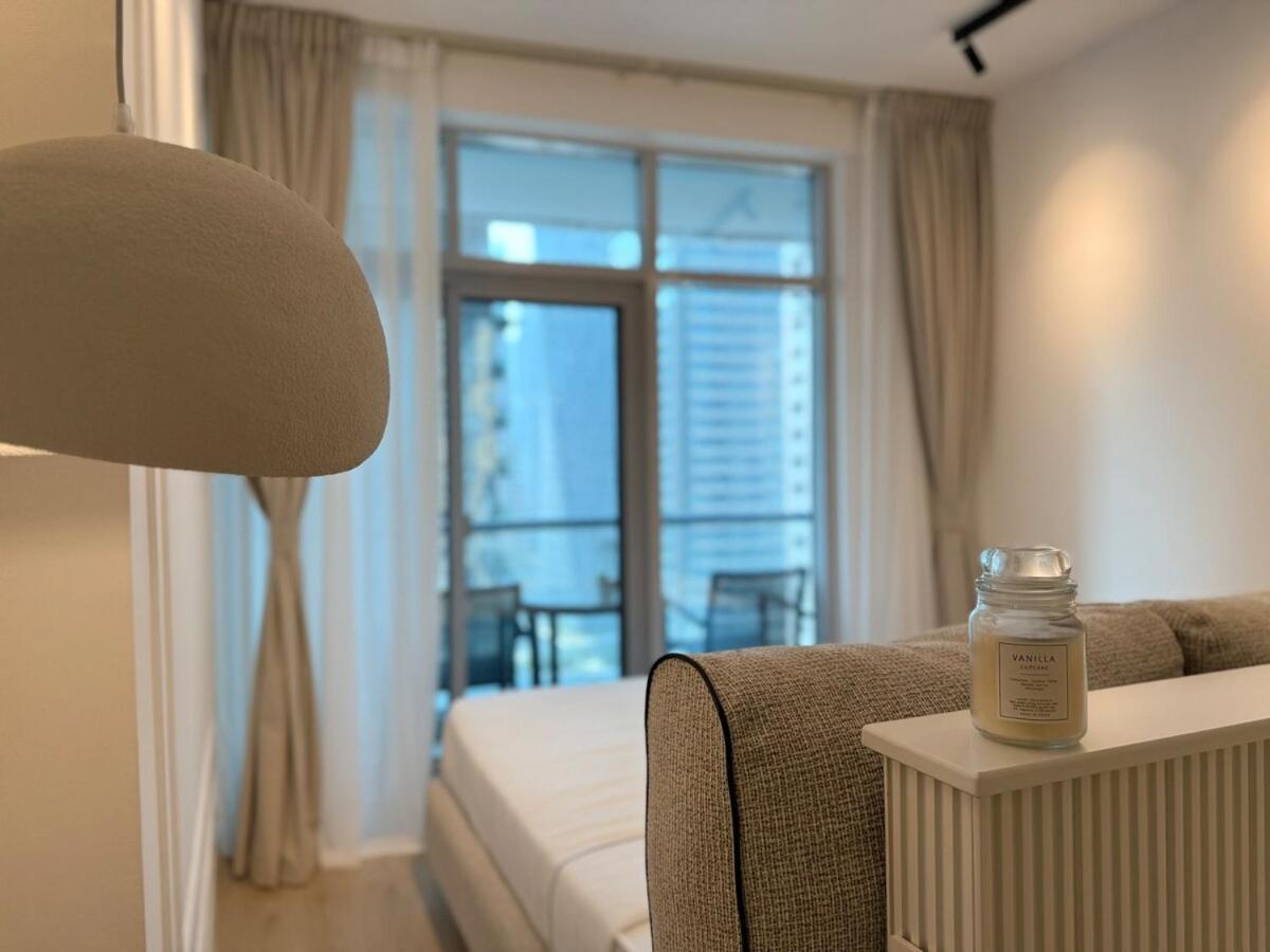 Cozy And Modern Two Bedroom In Marina * Dubái