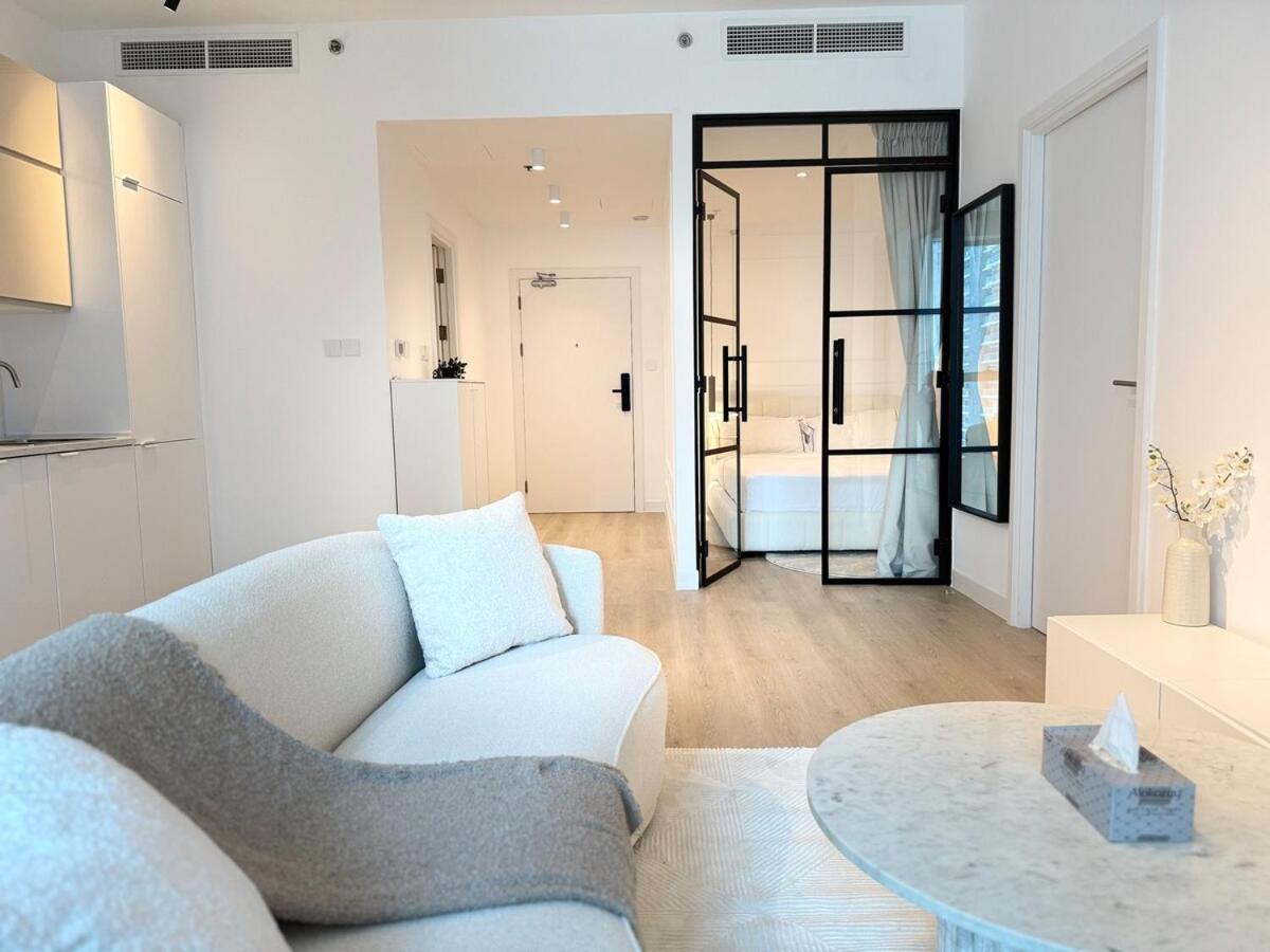 Cozy And Modern Two Bedroom In Marina Apartamento *