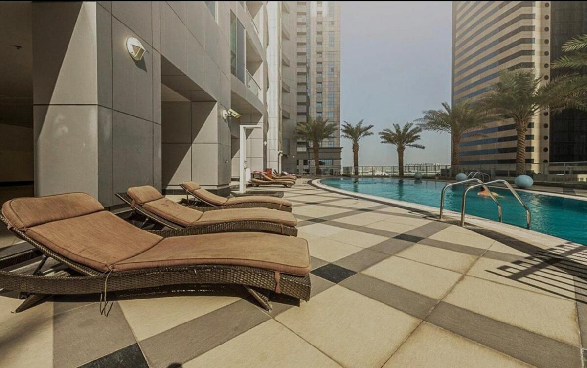 Cozy And Modern Two Bedroom In Marina * Dubái