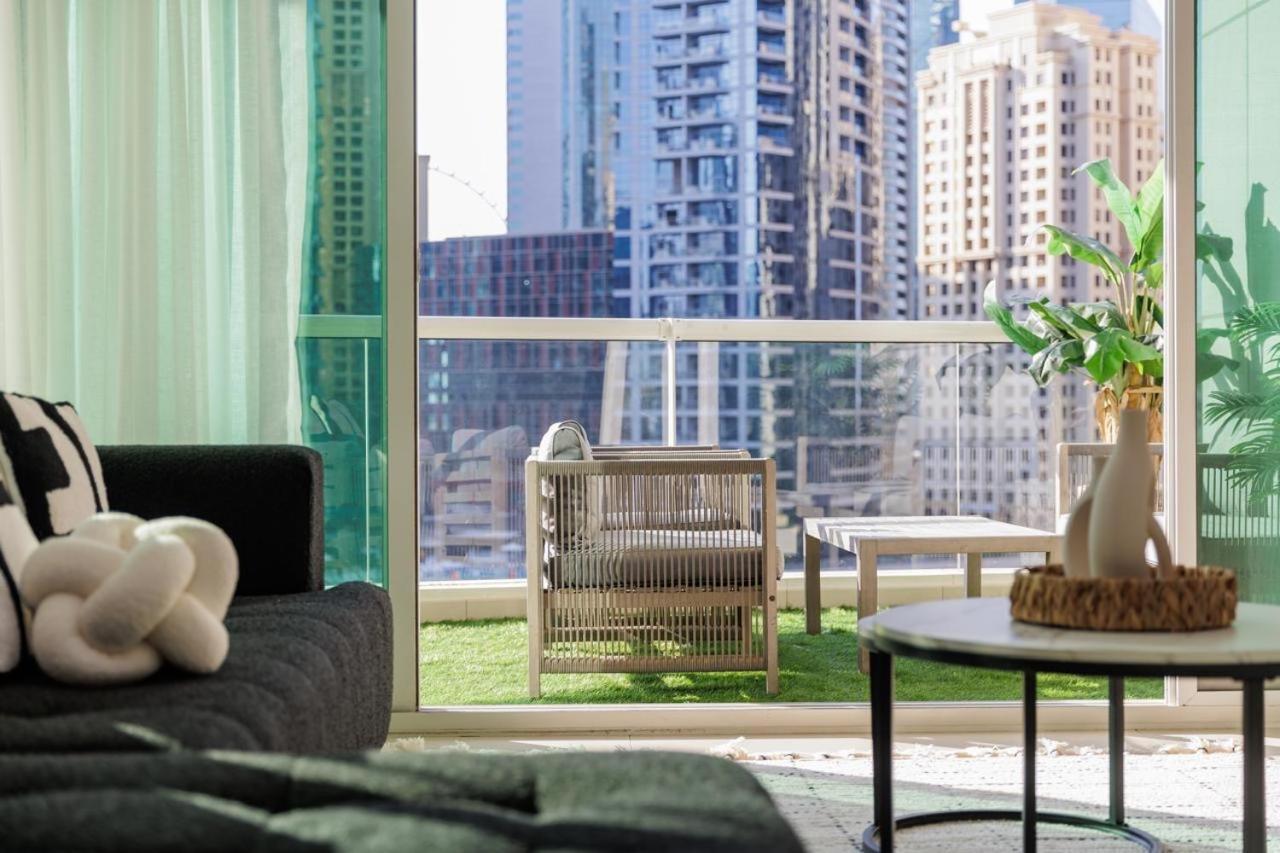 Apartment Waterfront Flat Stunning View Sleeps 6