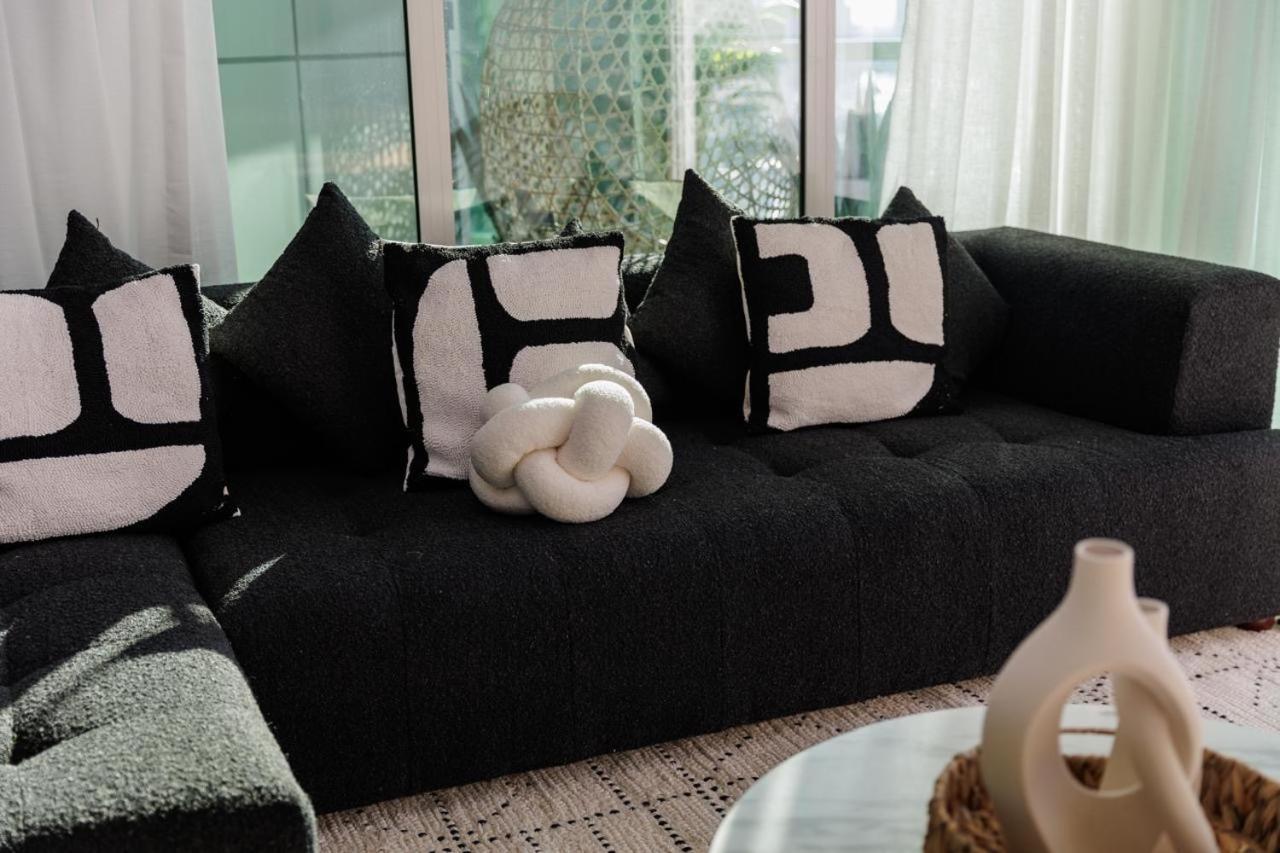 Apartment Waterfront Flat Stunning View Sleeps 6 *