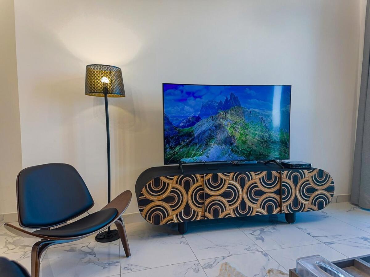 Apartamento Luxury Meets Serenity 2br In Noura Tower