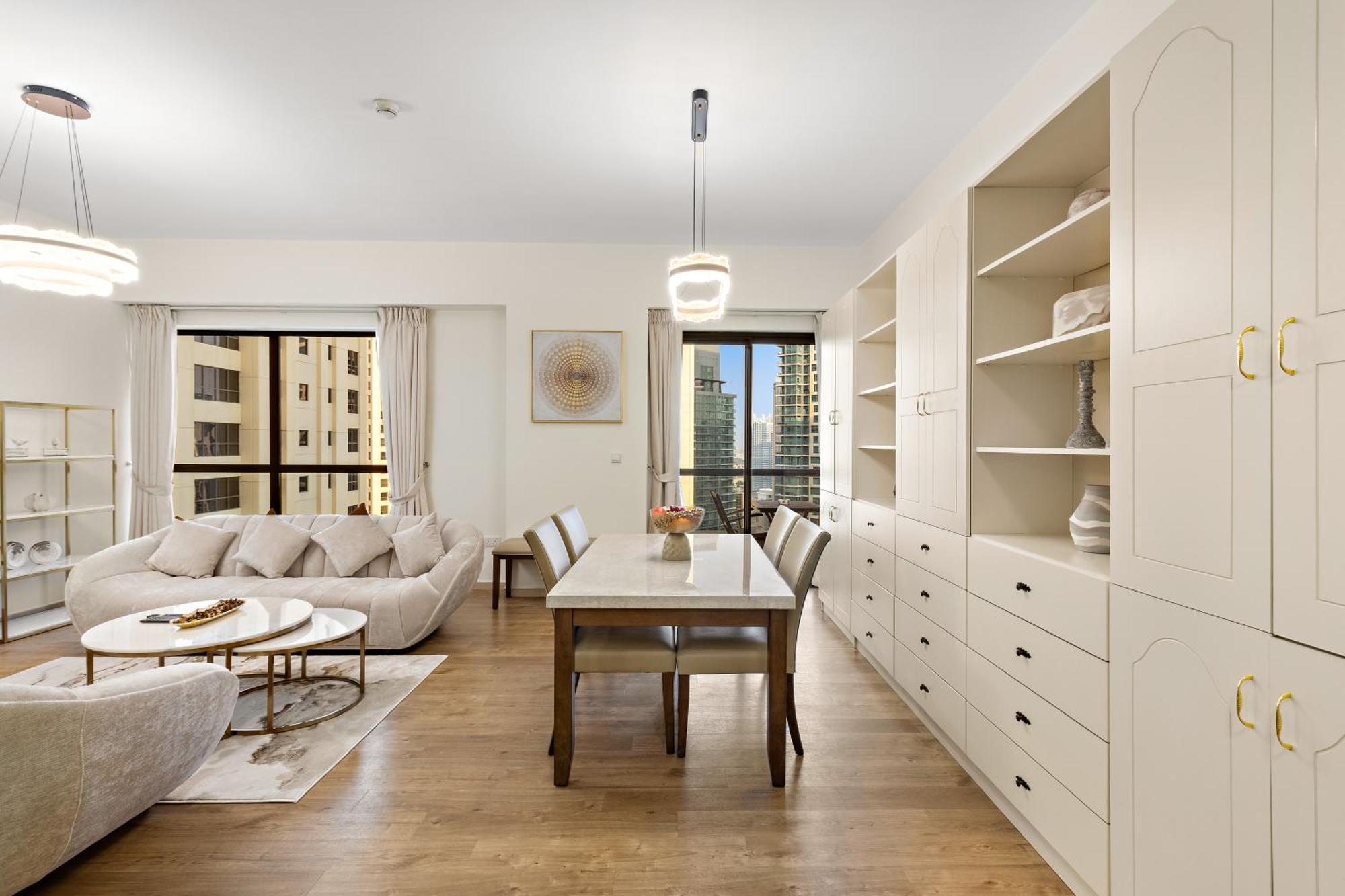Appartement Luxe 2br With Marina View In Jbr And Walk To The *