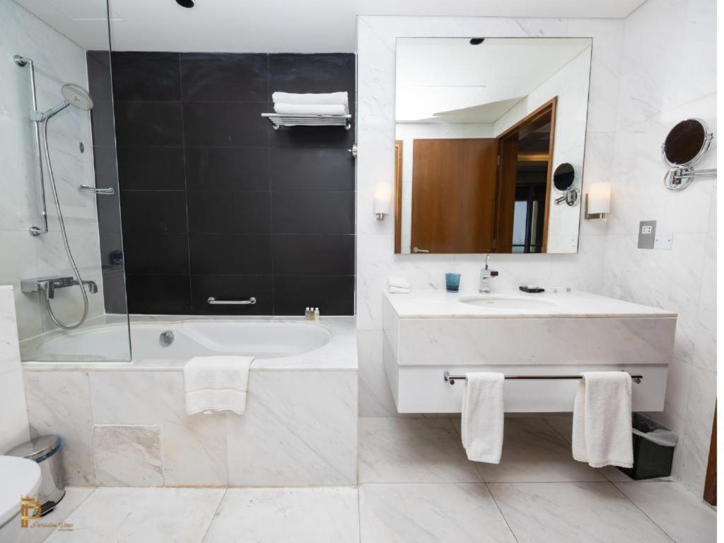 Paradise View - The Mall Residences Apartamento *