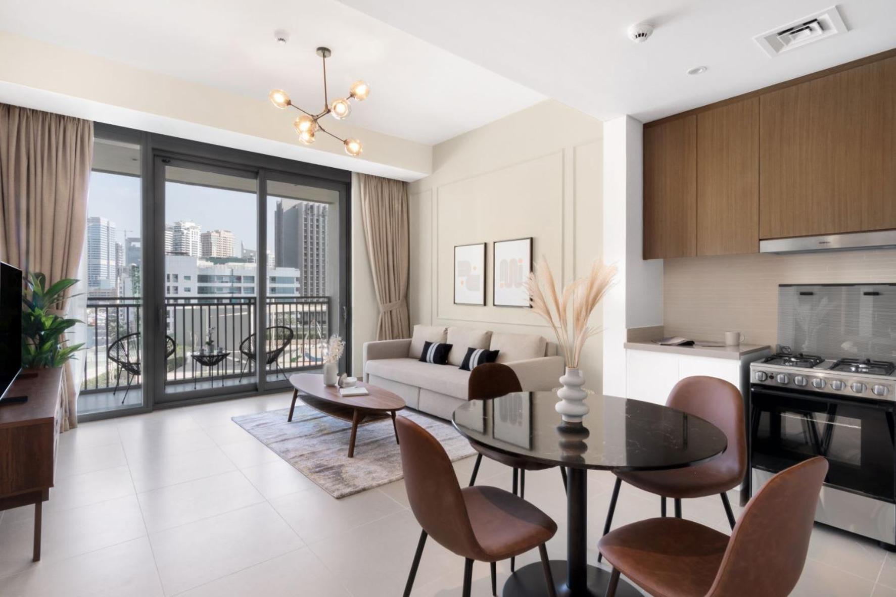 Silkhaus Elegant 1bdr Pad With Marina And Views New Building Apartment
