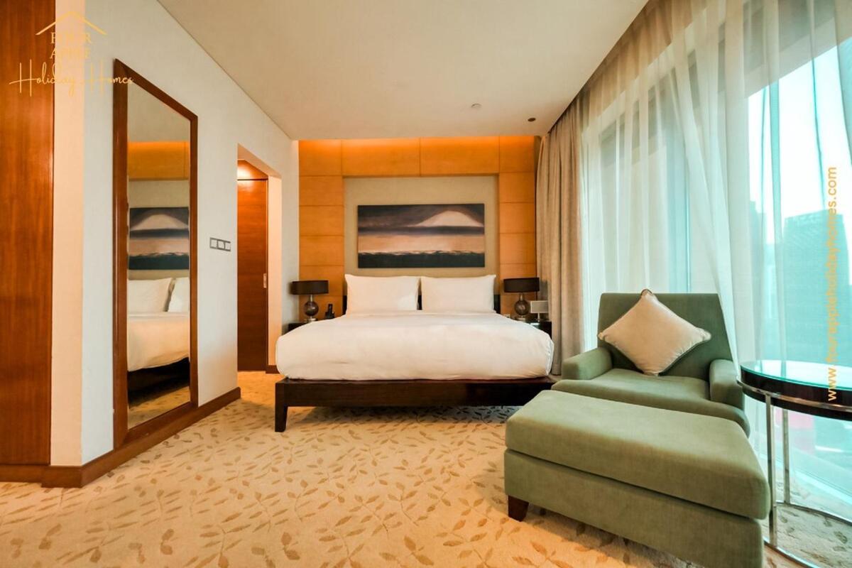 Emaar Residences Fashion Avenue Full Burj Khalifa Views *