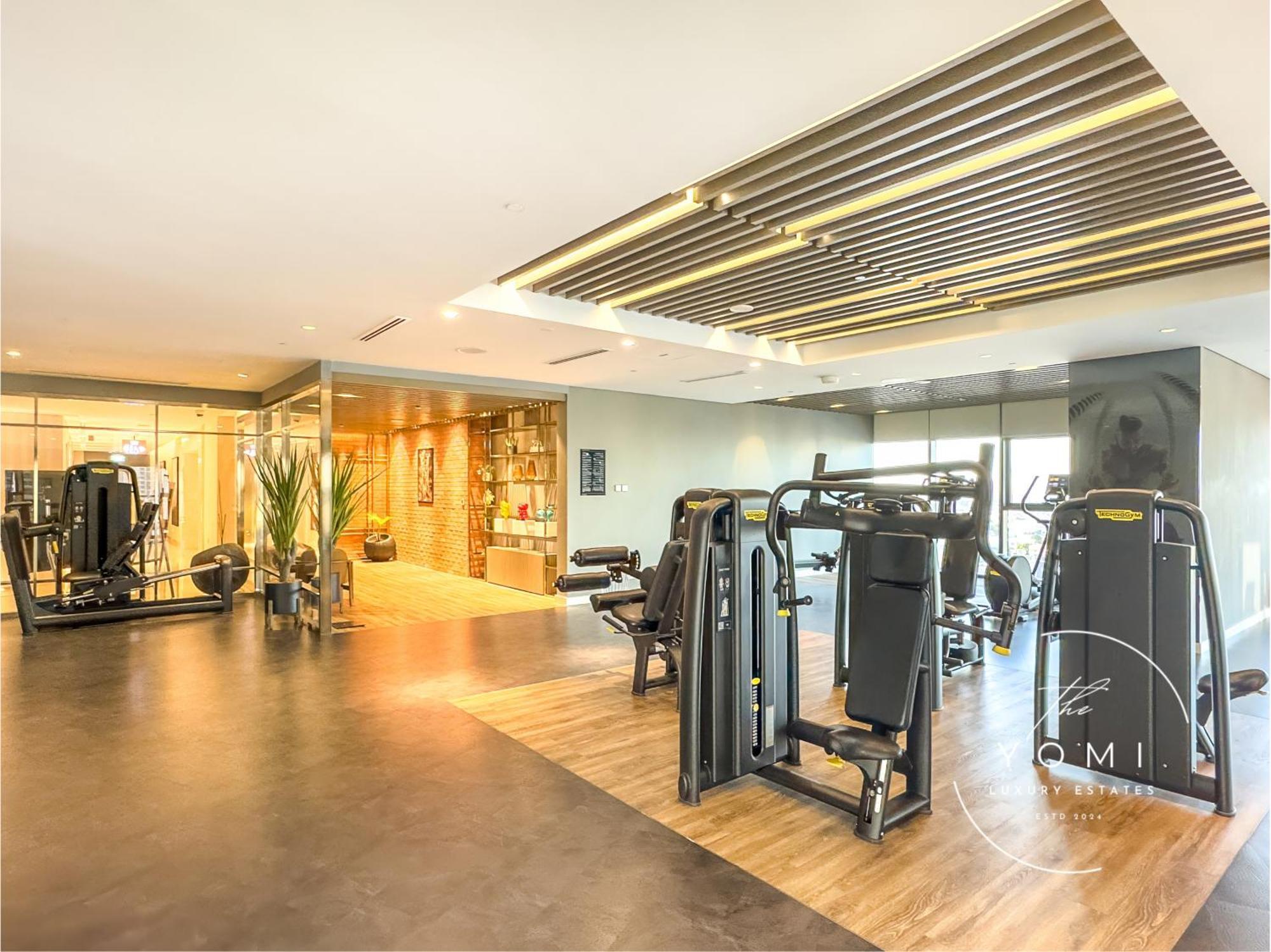 Apartment Panoramic Burj Khalifa And Sea View, Infinity Pool, Luxury 2br *