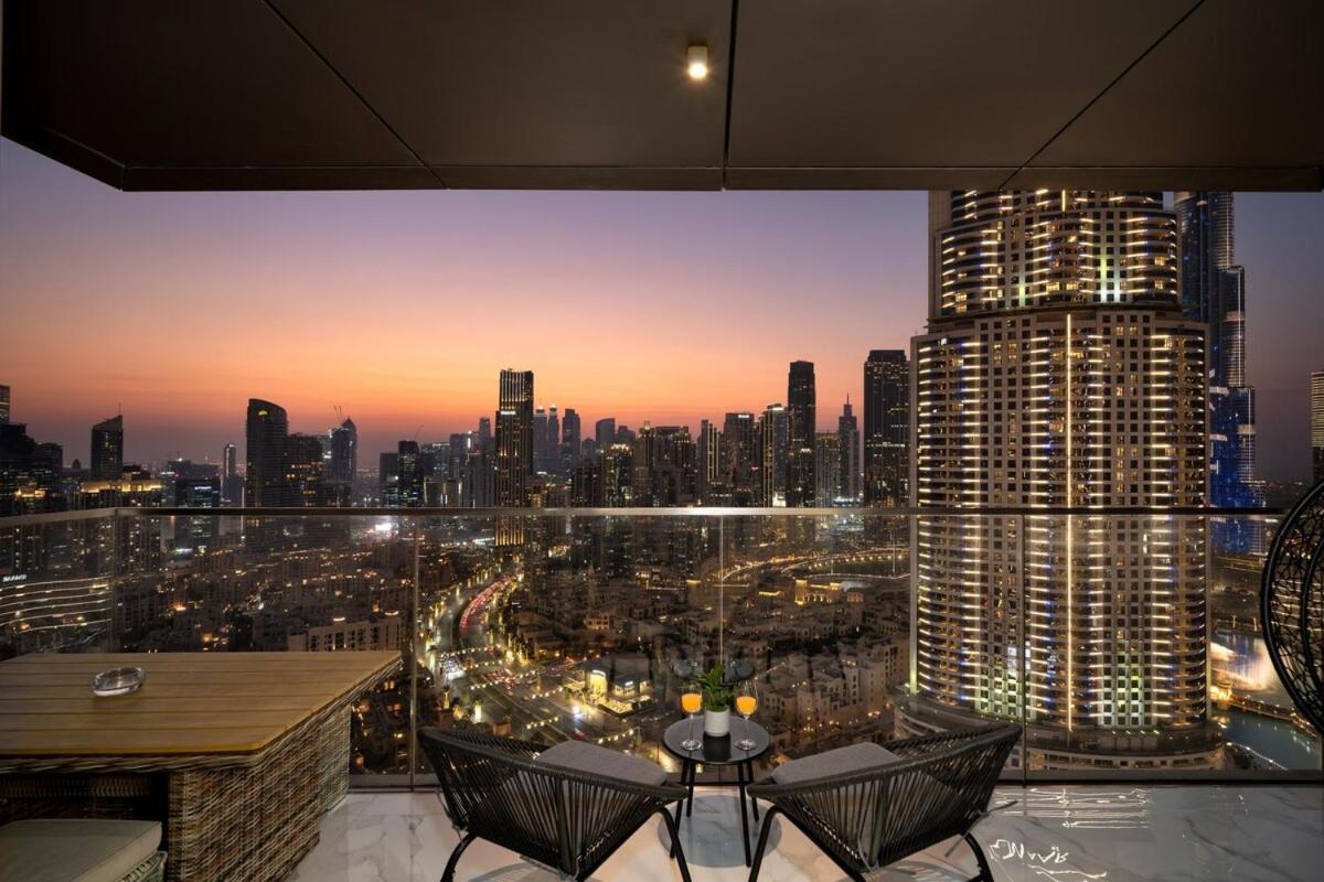 Stunning Luxurious 4br With Burj Khalifa View And Mall Tunnel Access *