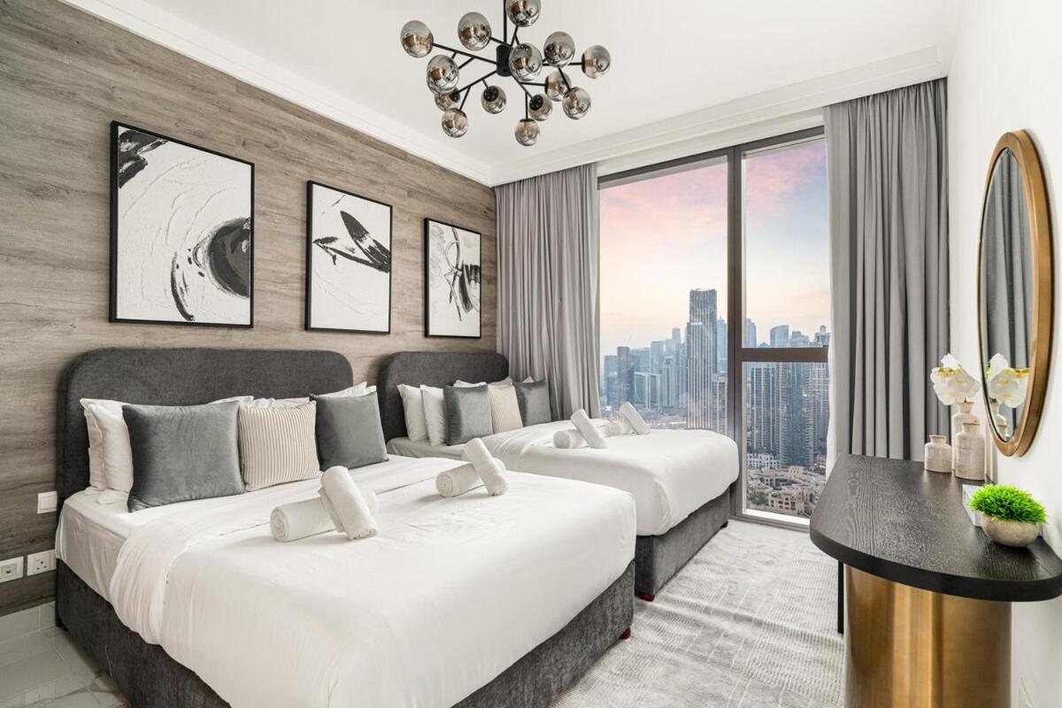 Stunning Luxurious 4br With Burj Khalifa View And Mall Tunnel Access Appartement *
