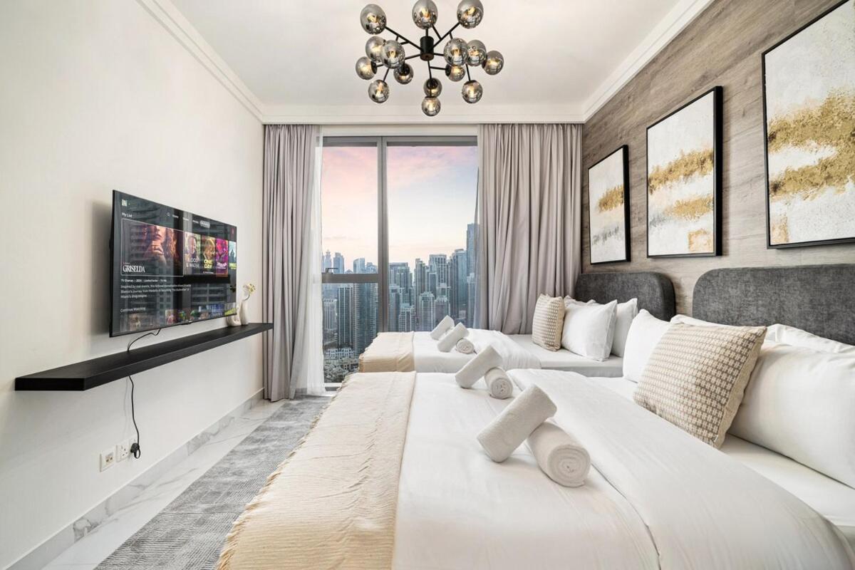 Appartement Stunning Luxurious 4br With Burj Khalifa View And Mall Tunnel Access
