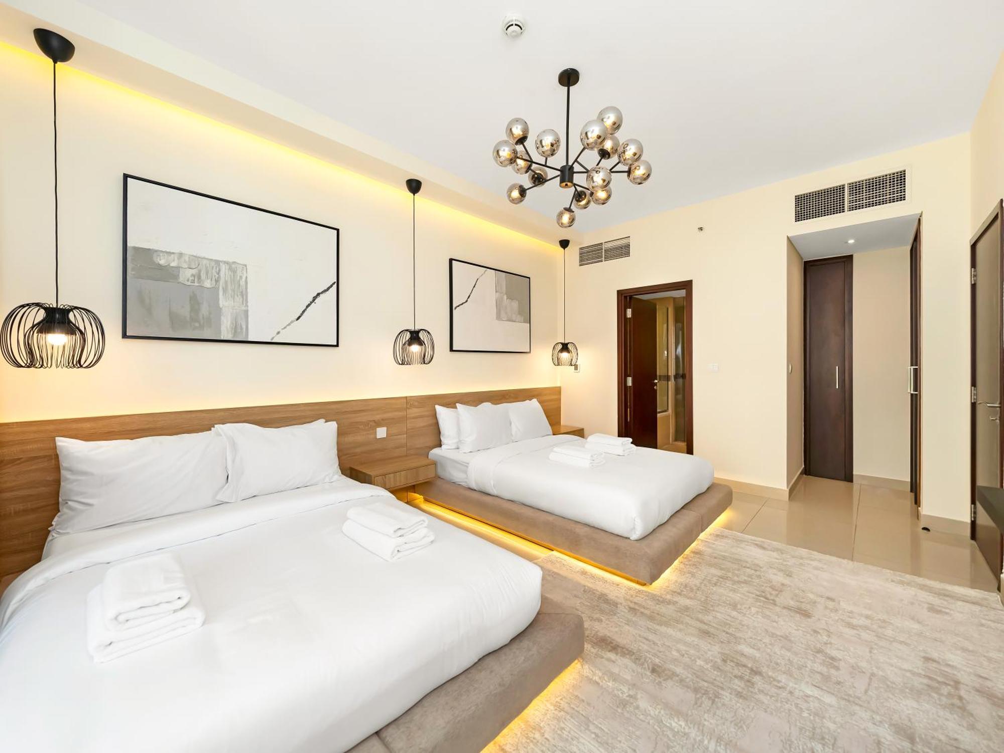 Apartament 2br With Mini-golf In Dt With Partial Burj Khalifa View Dubai