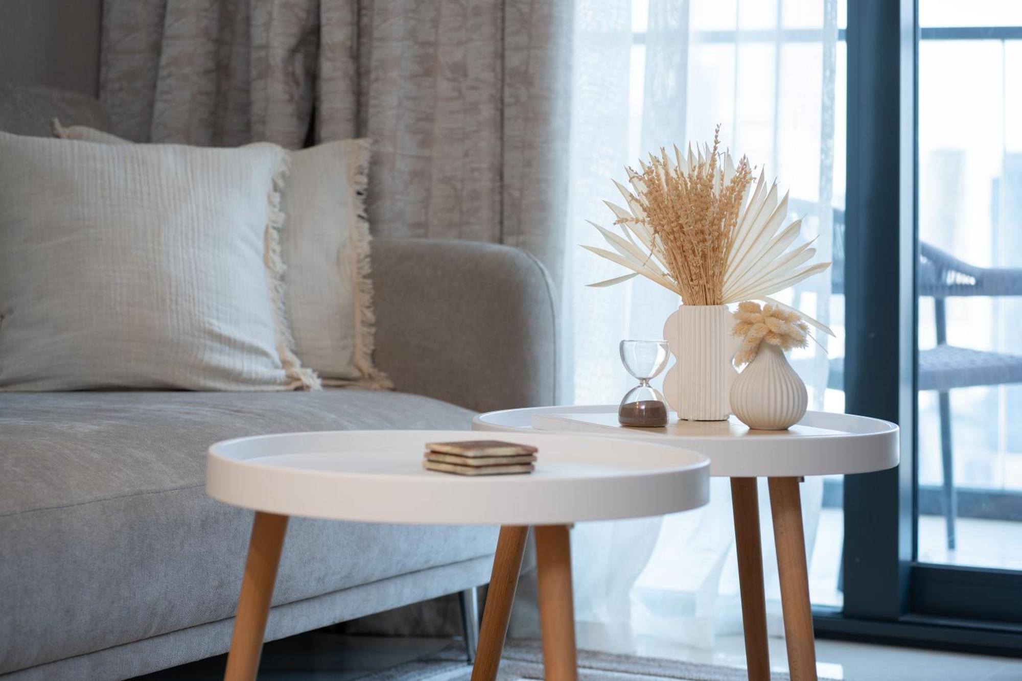 Appartement Keyrock Living - Lakeview Escape In Business Bay *