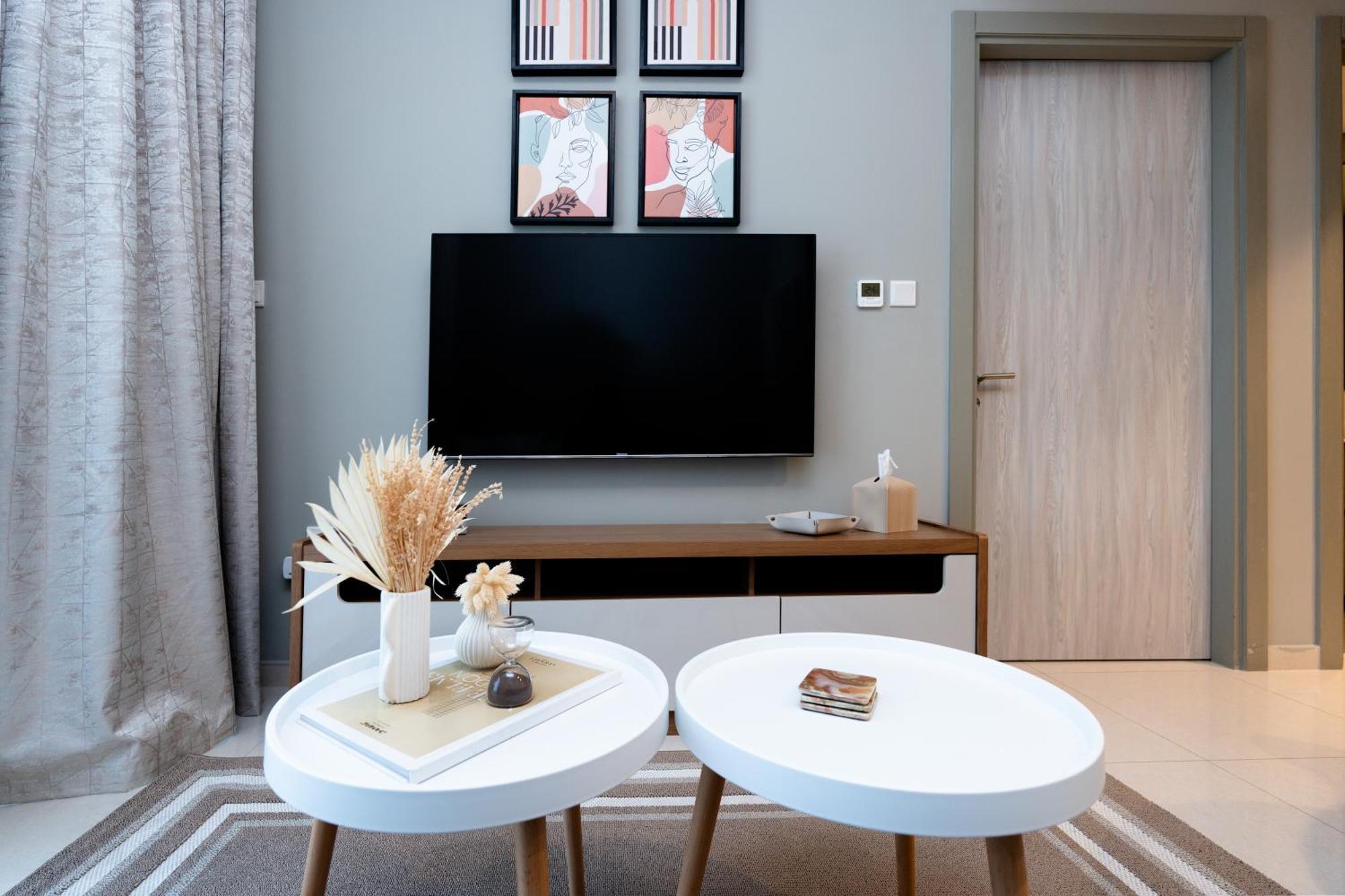 Appartement Keyrock Living - Lakeview Escape In Business Bay Dubaï