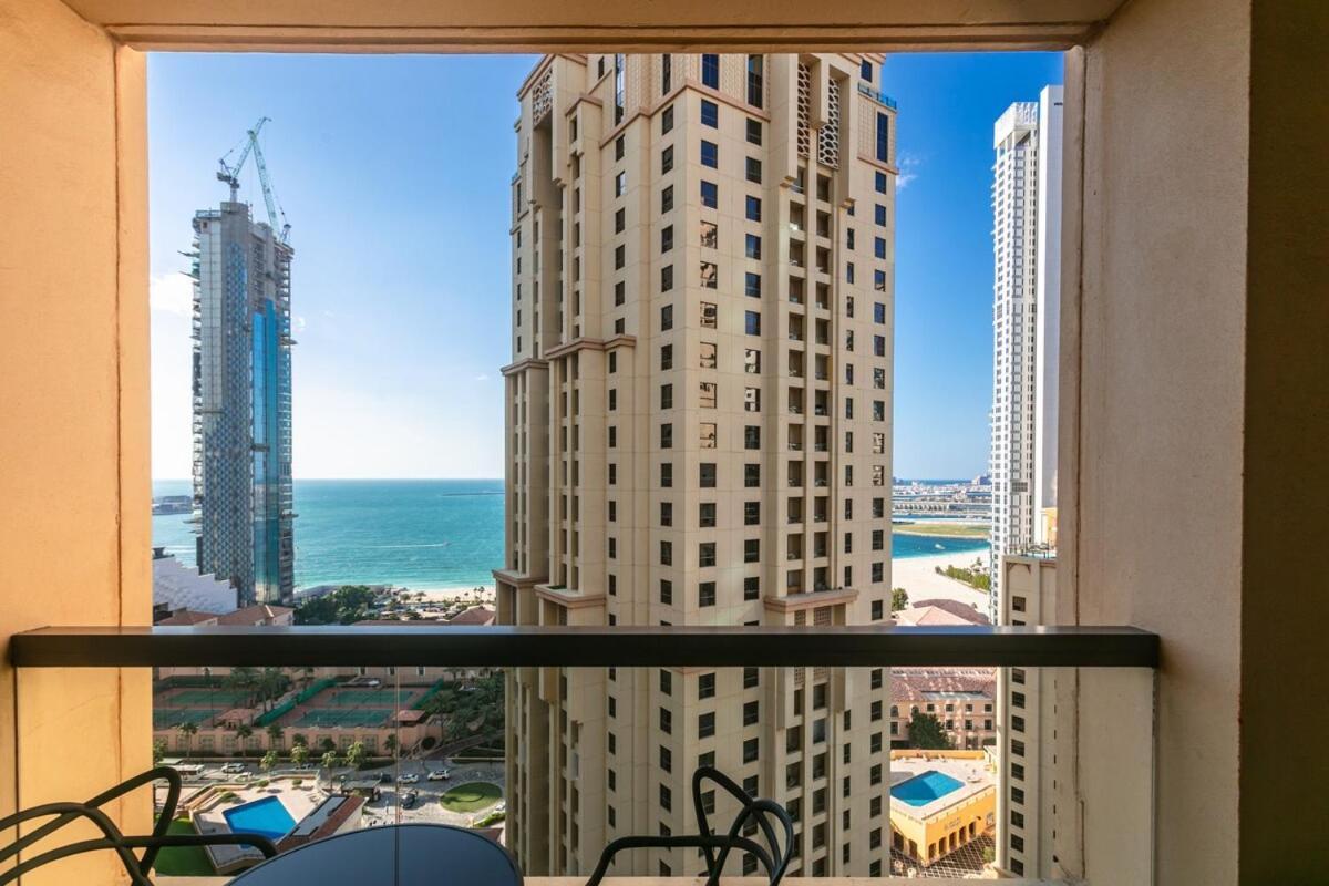 Stylish Jbr Apartment, Steps From The Dubaï