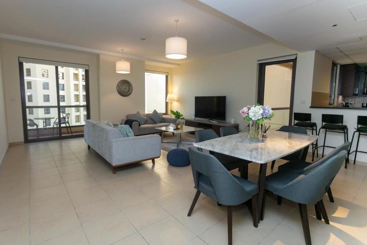 Stylish Jbr Apartment, Steps From The Appartement *