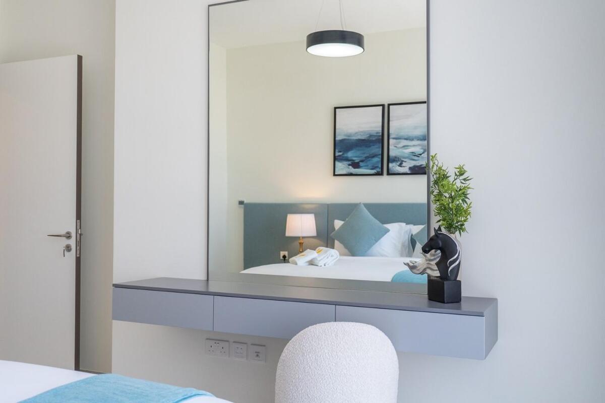 Vogue Al Wasl 1 East 17th Floor With Balcony View Of Zabeel Park And Frame, Walkable To Metro, Near Sheikh Zayed Road & World Trade Centre Apartamento