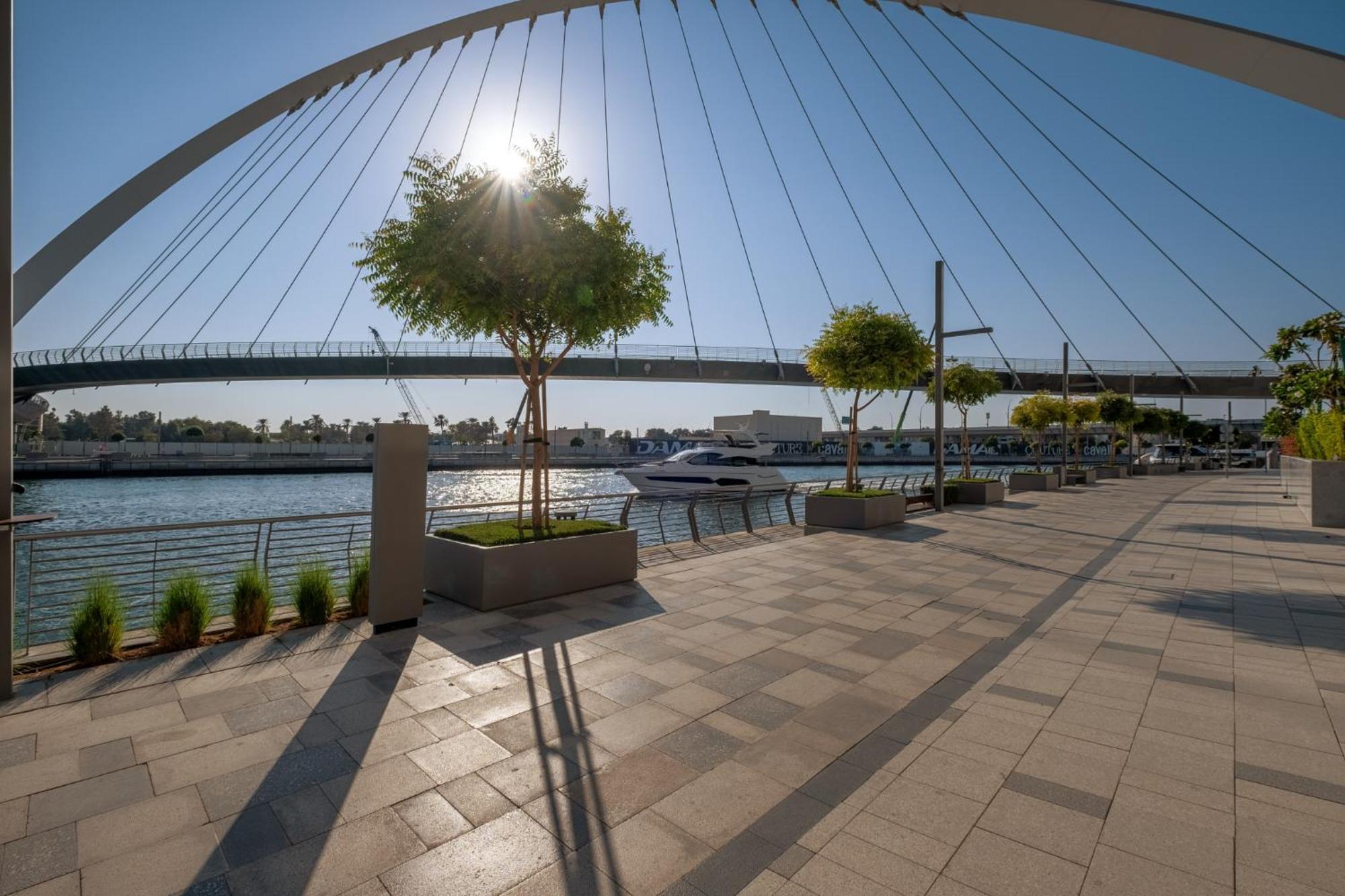 Canalfront - Location Up To 7 Guests Dubaï