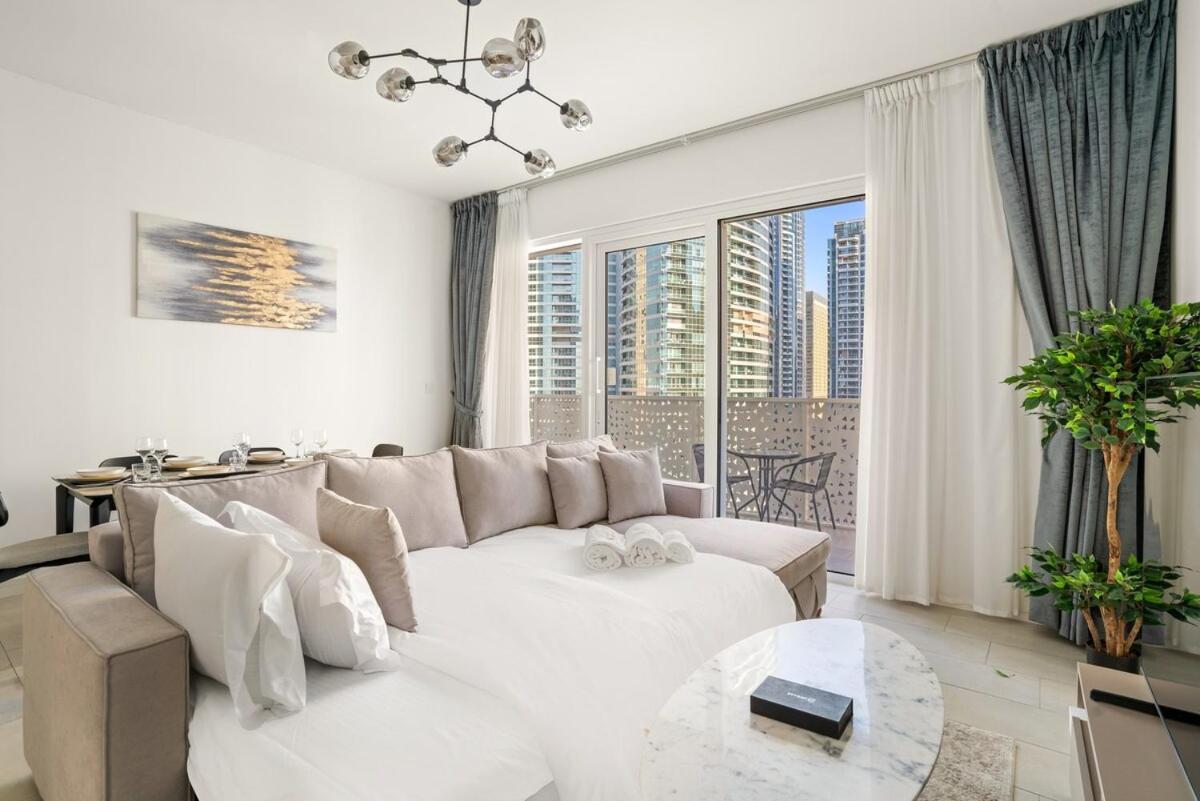 First Class 1br Luxury Beachfront In La Vie Apartamento Dubai