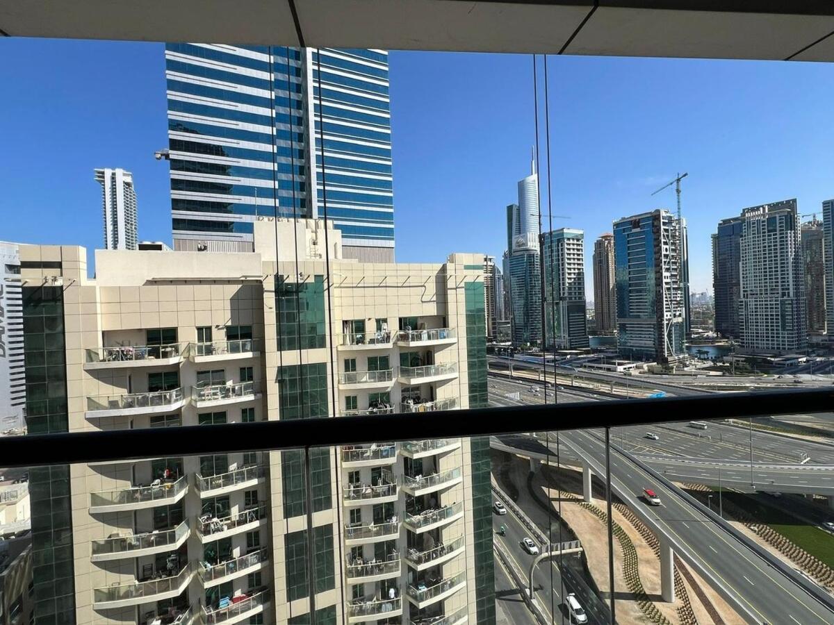 Luxurious Marina Apartment Dubai