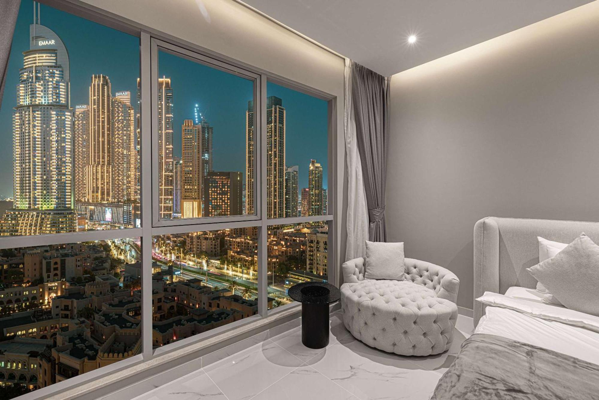 Downtown Sanctuary Iconic Burj Views & Luxury Living Apartamento