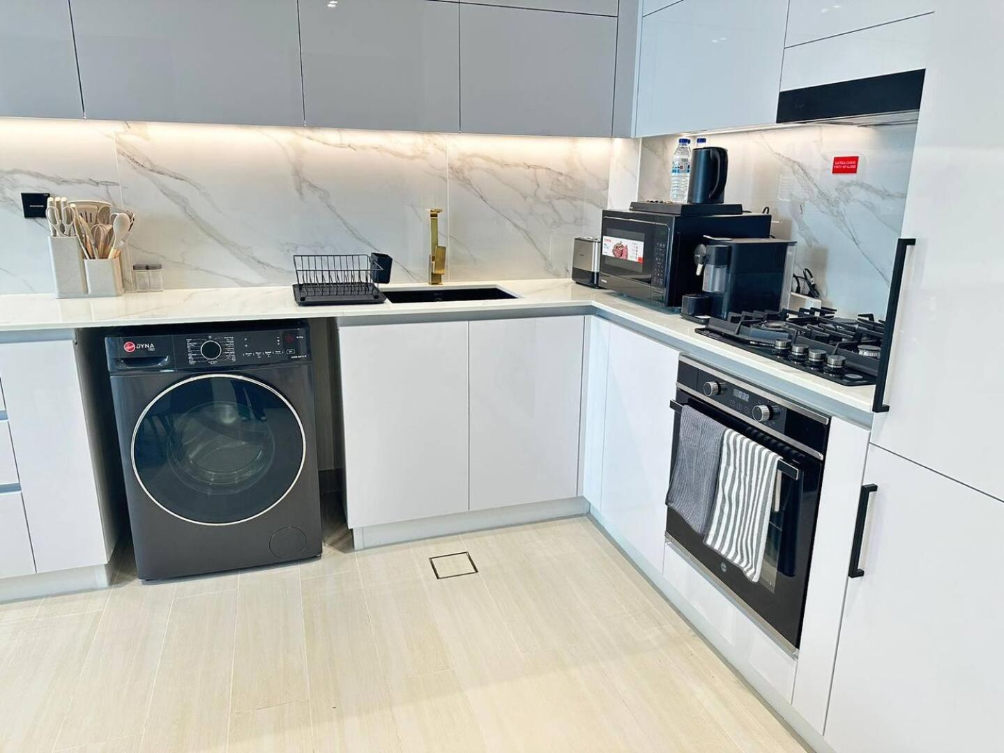 Comfortable 1Br Jvc Balcony Parking Dubai