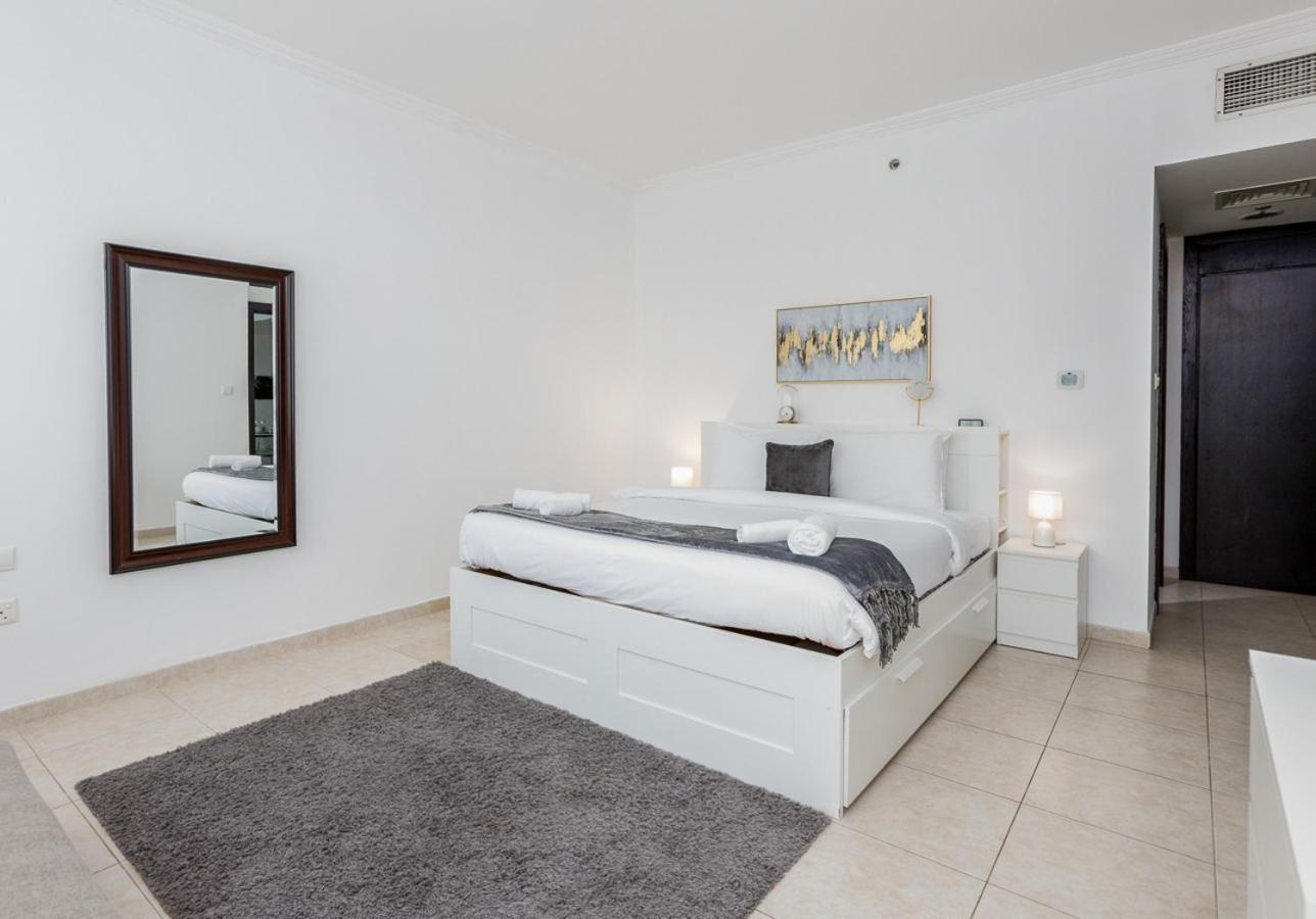 High Floor - 2br In Al Majara, Marina - Allsopp & Allsopp Dubaï