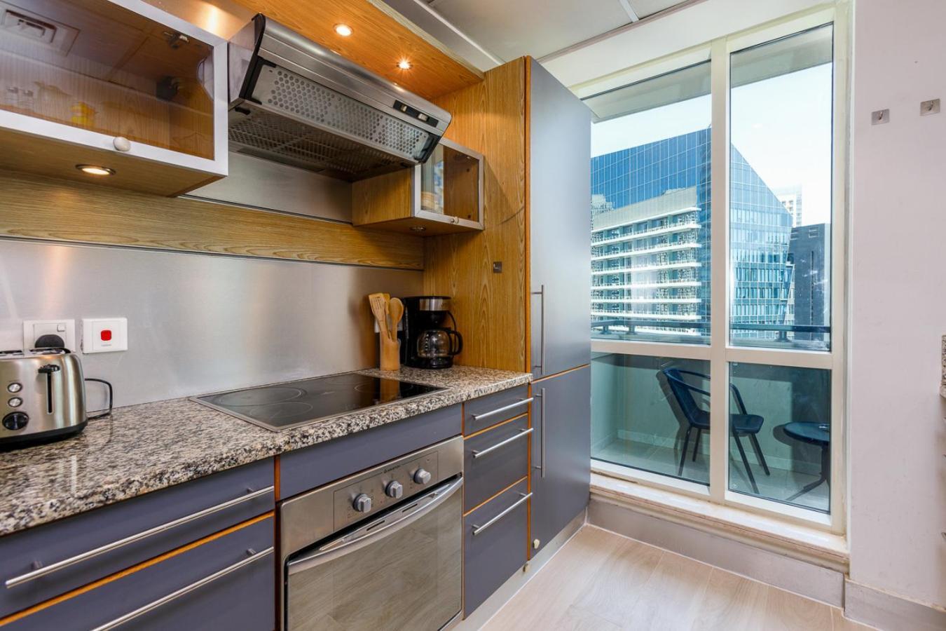 High Floor - 2br In Al Majara, Marina - Allsopp & Allsopp Appartement