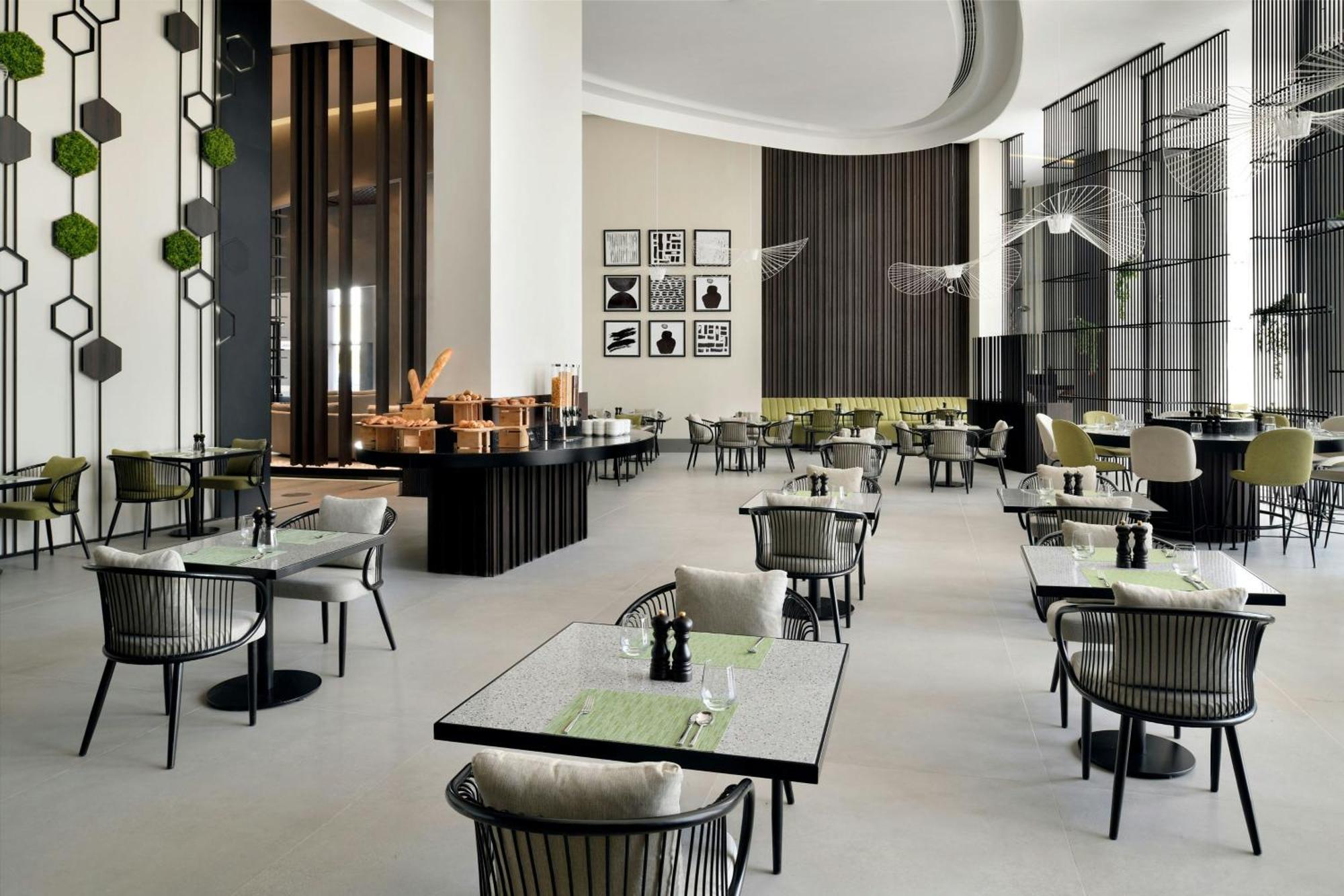 Courtyard By Marriott World Trade Centre, 4* Dubái