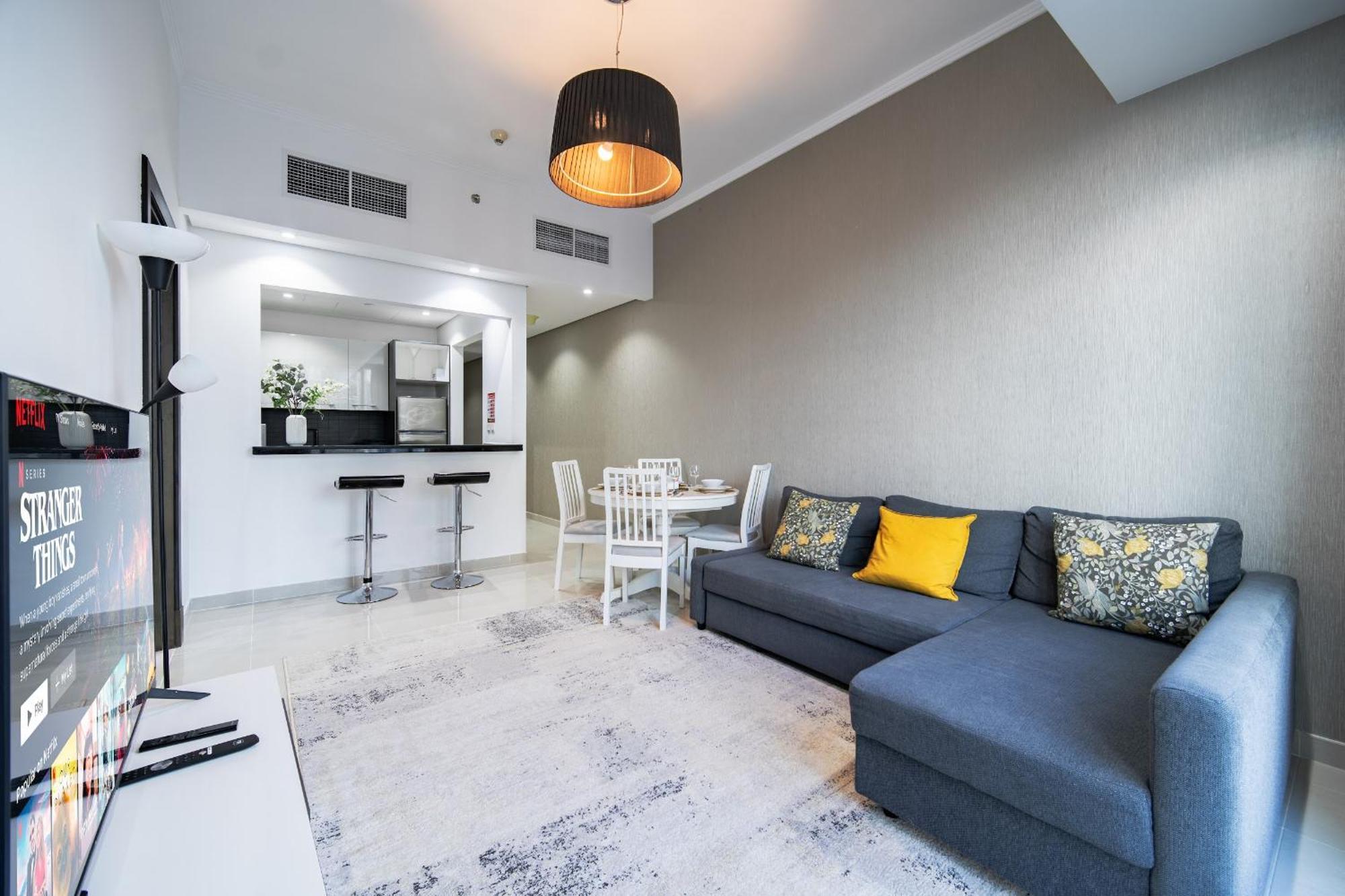 Appartement Silverene Tower, 28th-floor Marina View, Walk To