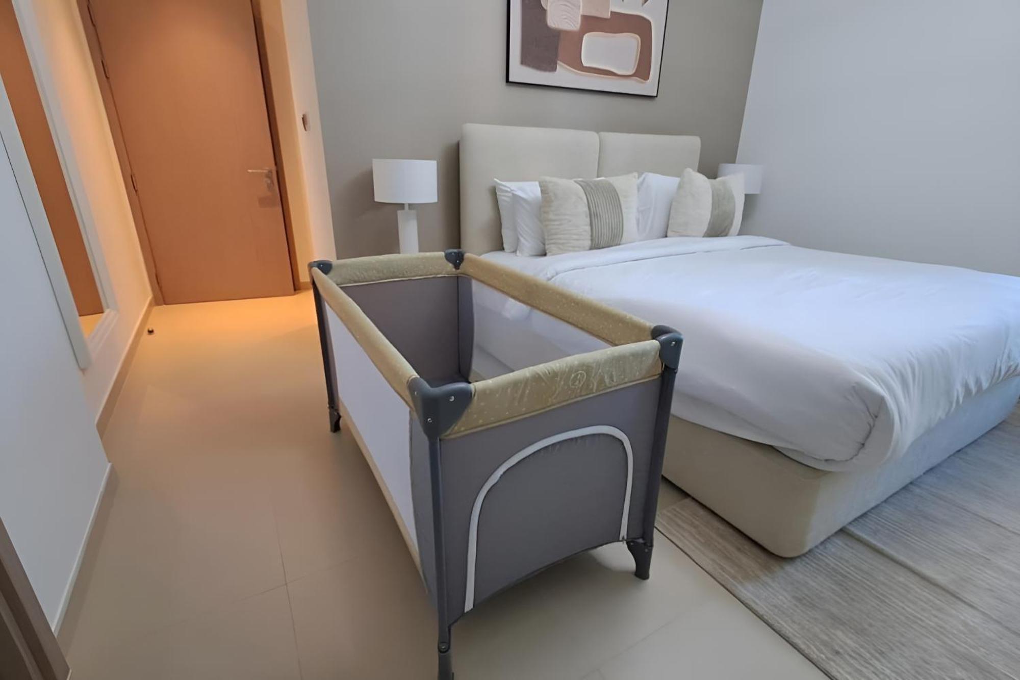 Expansive 7-bed Overlooking Burj & Fountains Appartement *