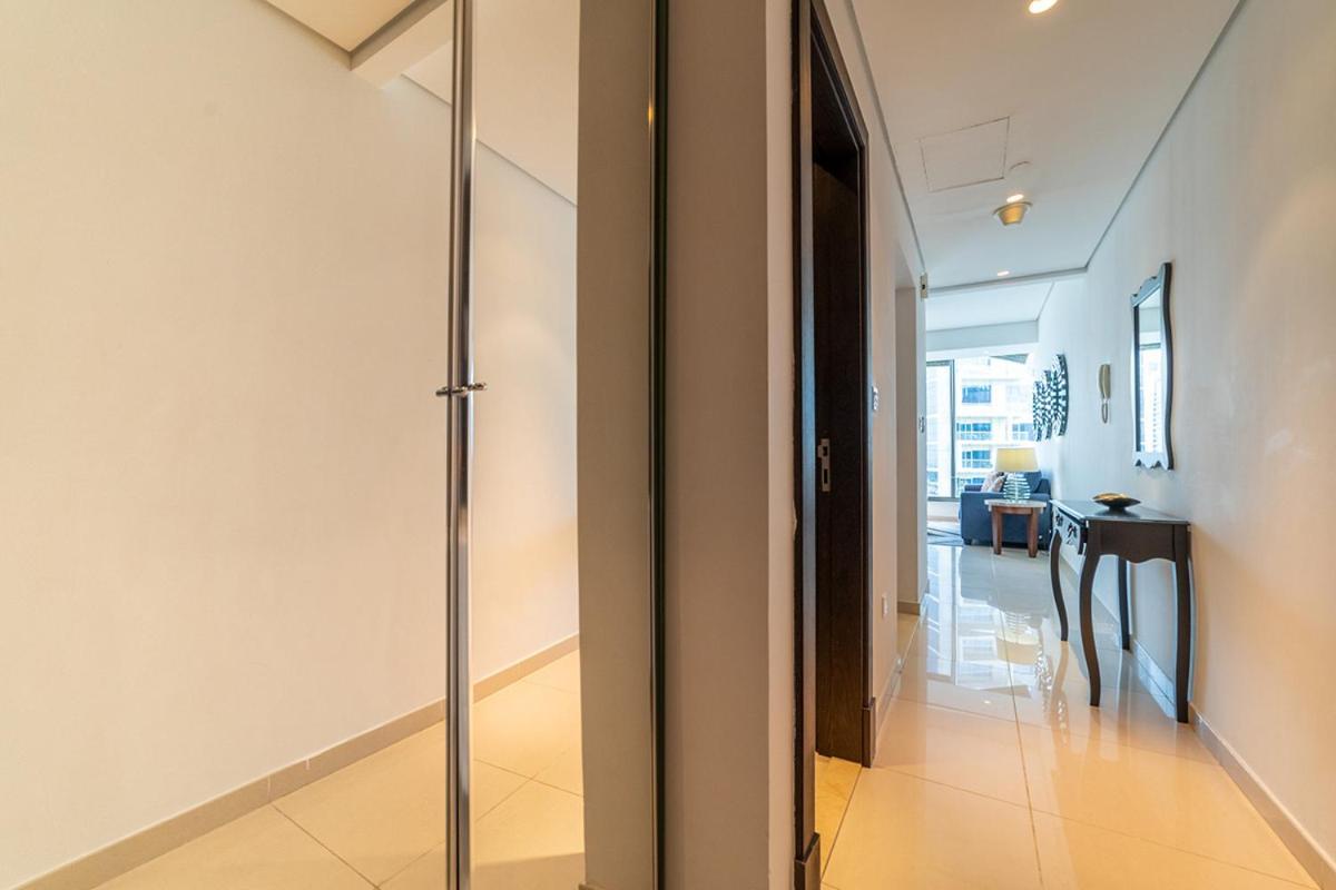 1br Spacious In Silverene Tower - Marina By Pk Holidays Dubai