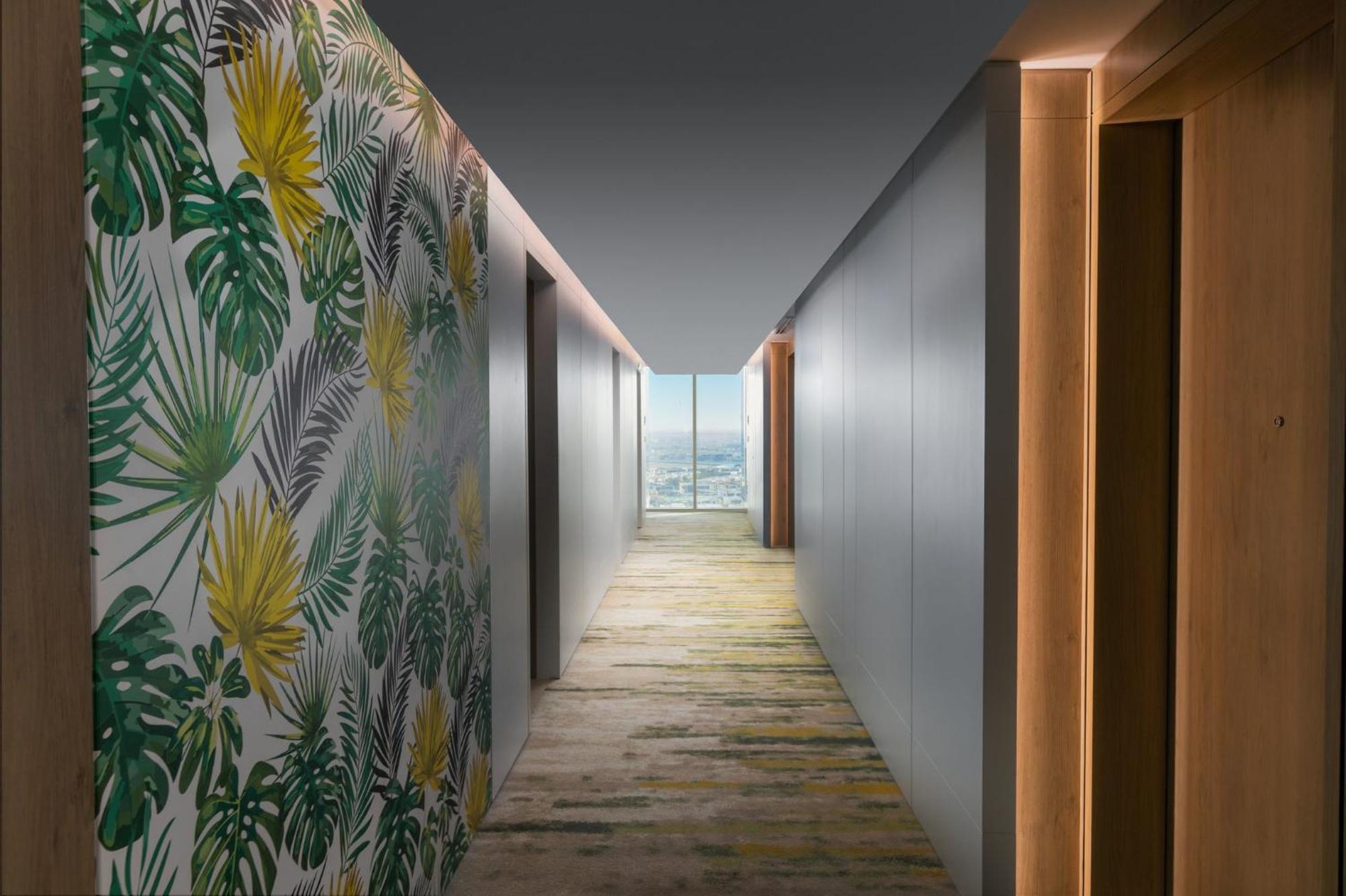 Business Bay By Ihg 4*