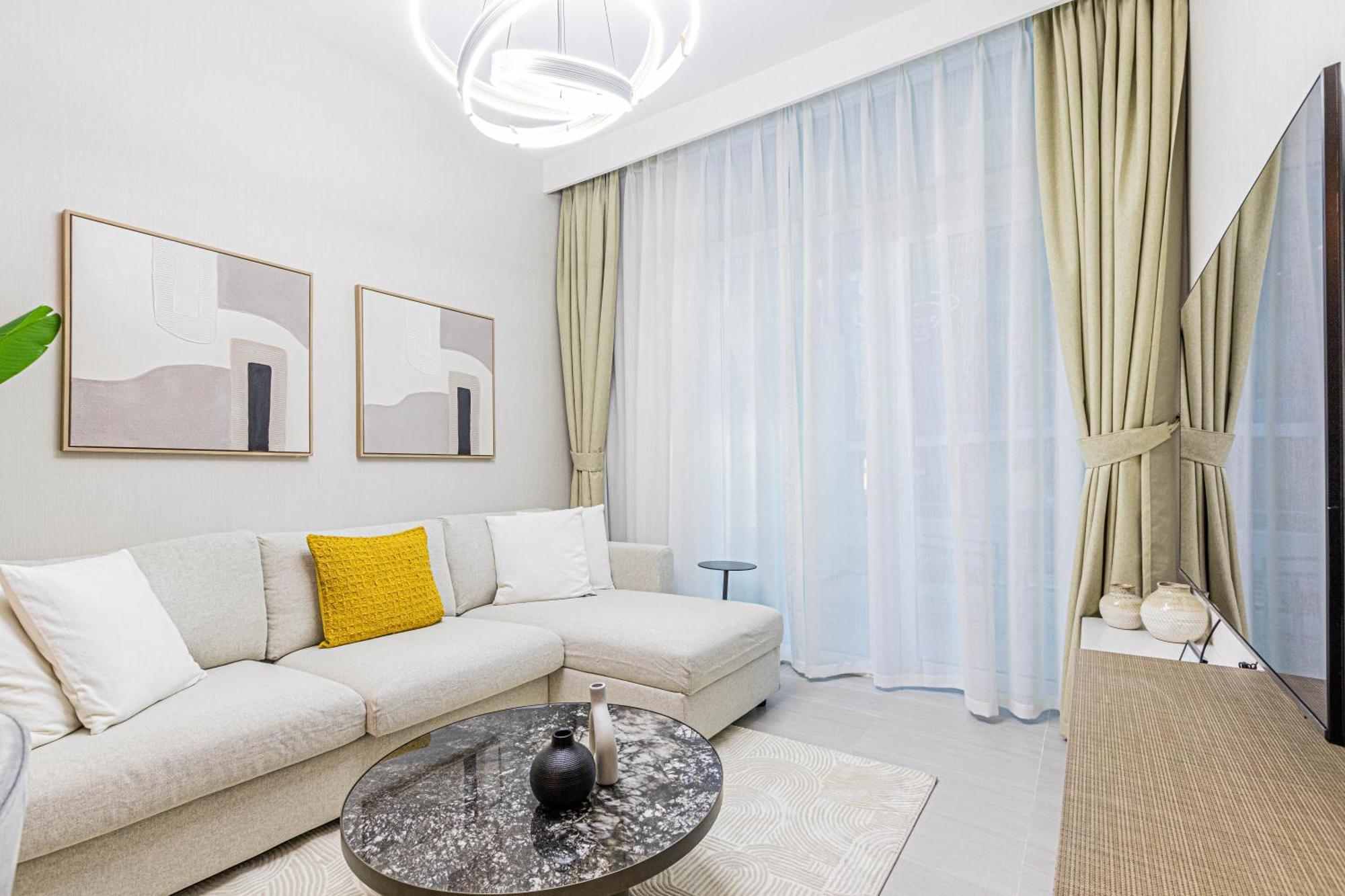 Apartment Modern Luxury 1br Missoni With Canal Panorama Dubai