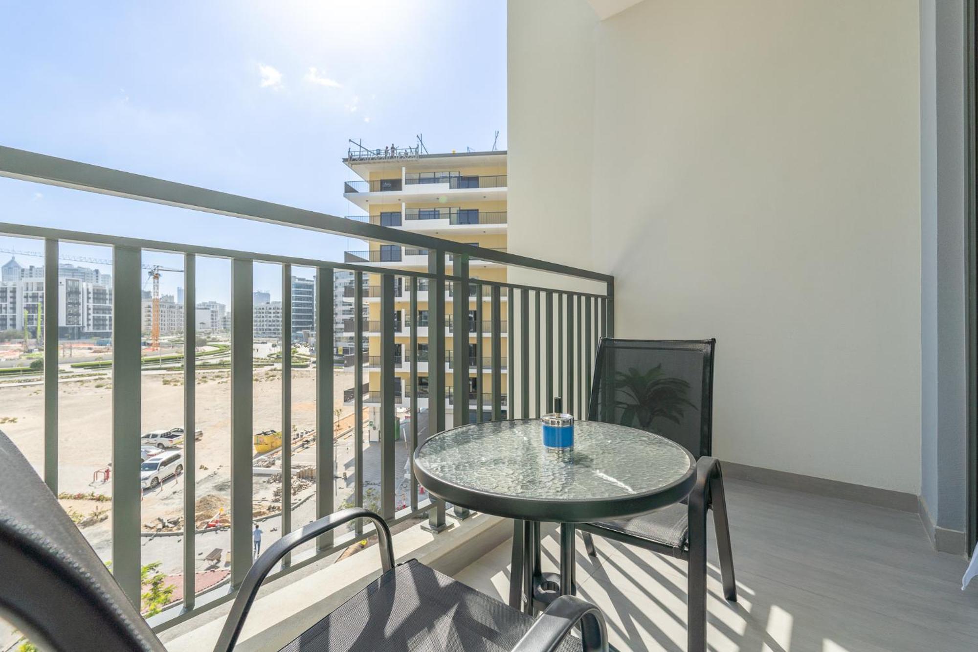 Bright & Modern - Legacy By Sunrise - Arjan Dubai
