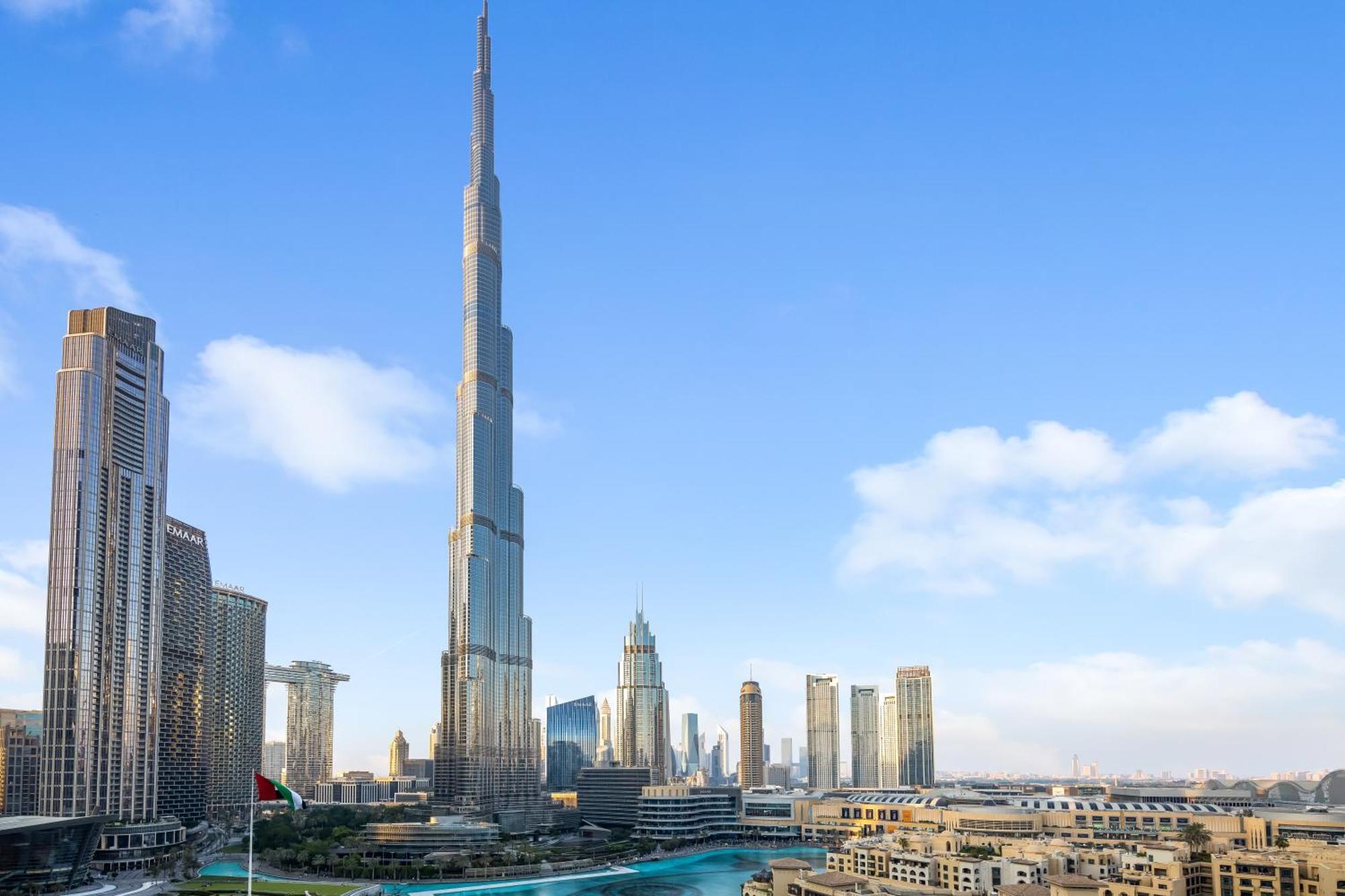 Durrani Homes - Lumina Grand 3br With Burj Khalifa And Fountain Views *