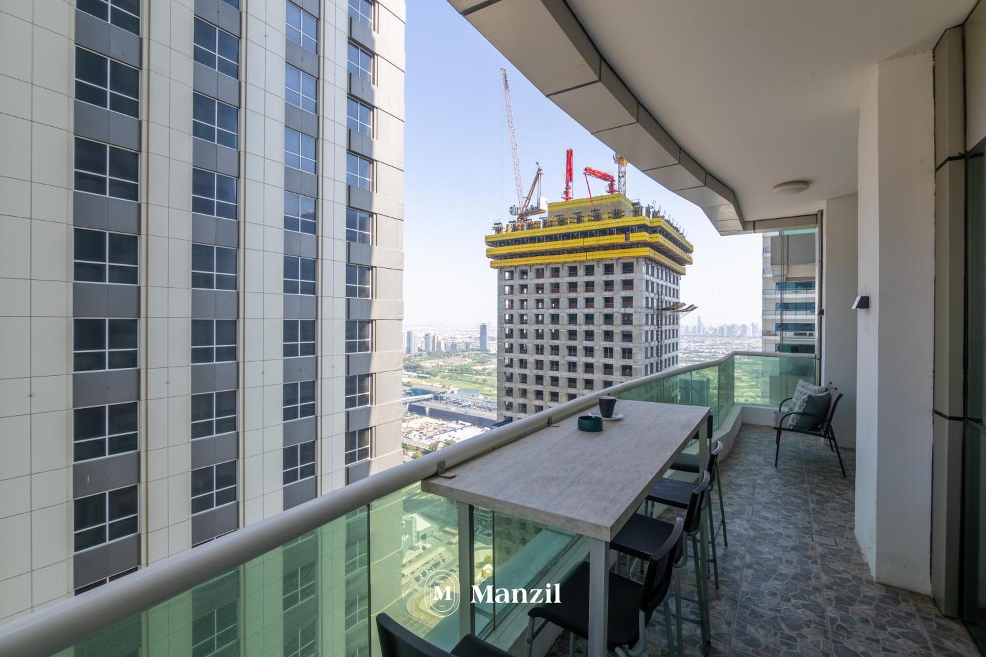 Appartement Luxury 1br In Marina High-rise Living With Views Dubaï