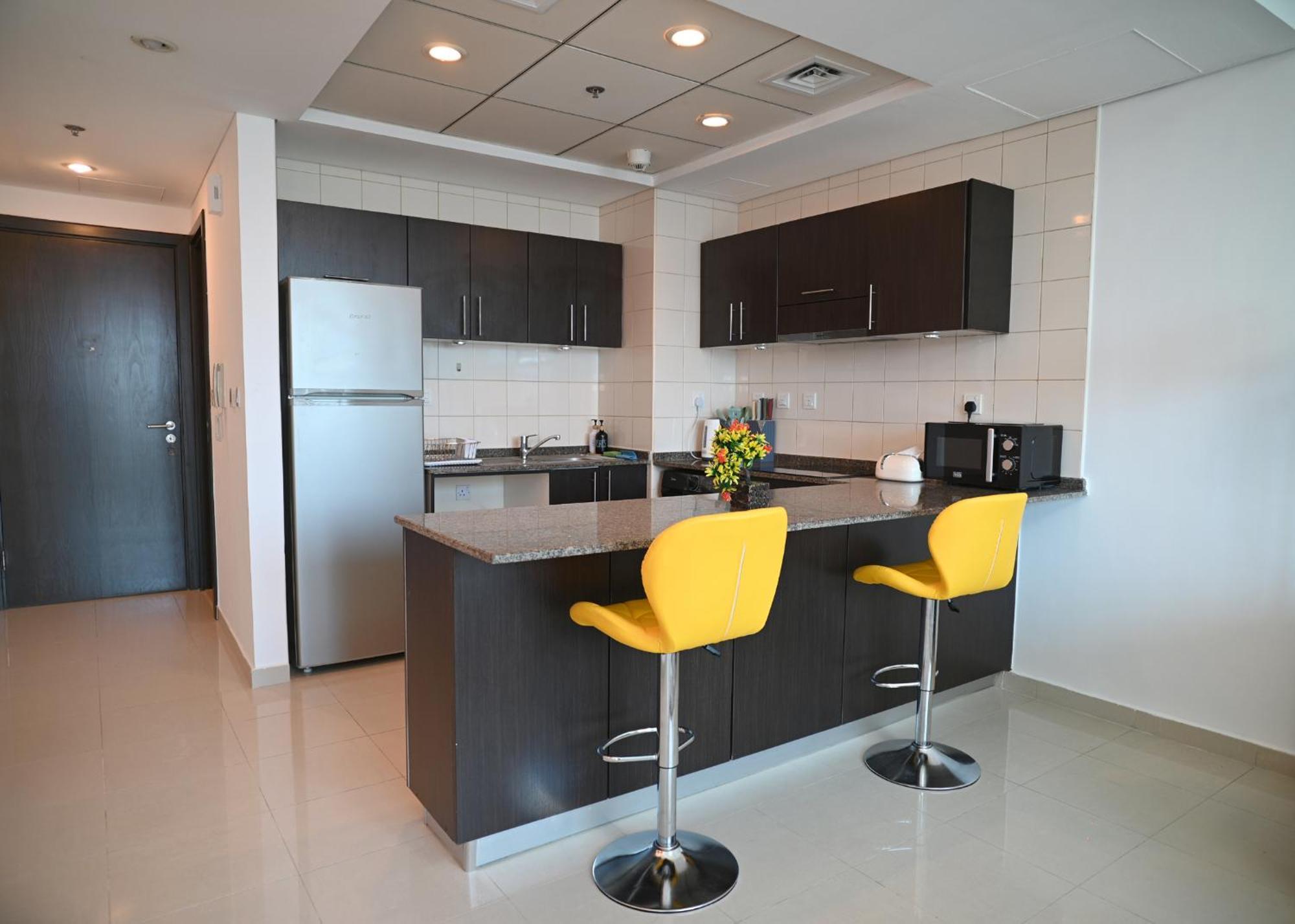 Stunning 1 Bedroom In Jbr With Balcony - Marina Mall View Apartamento *