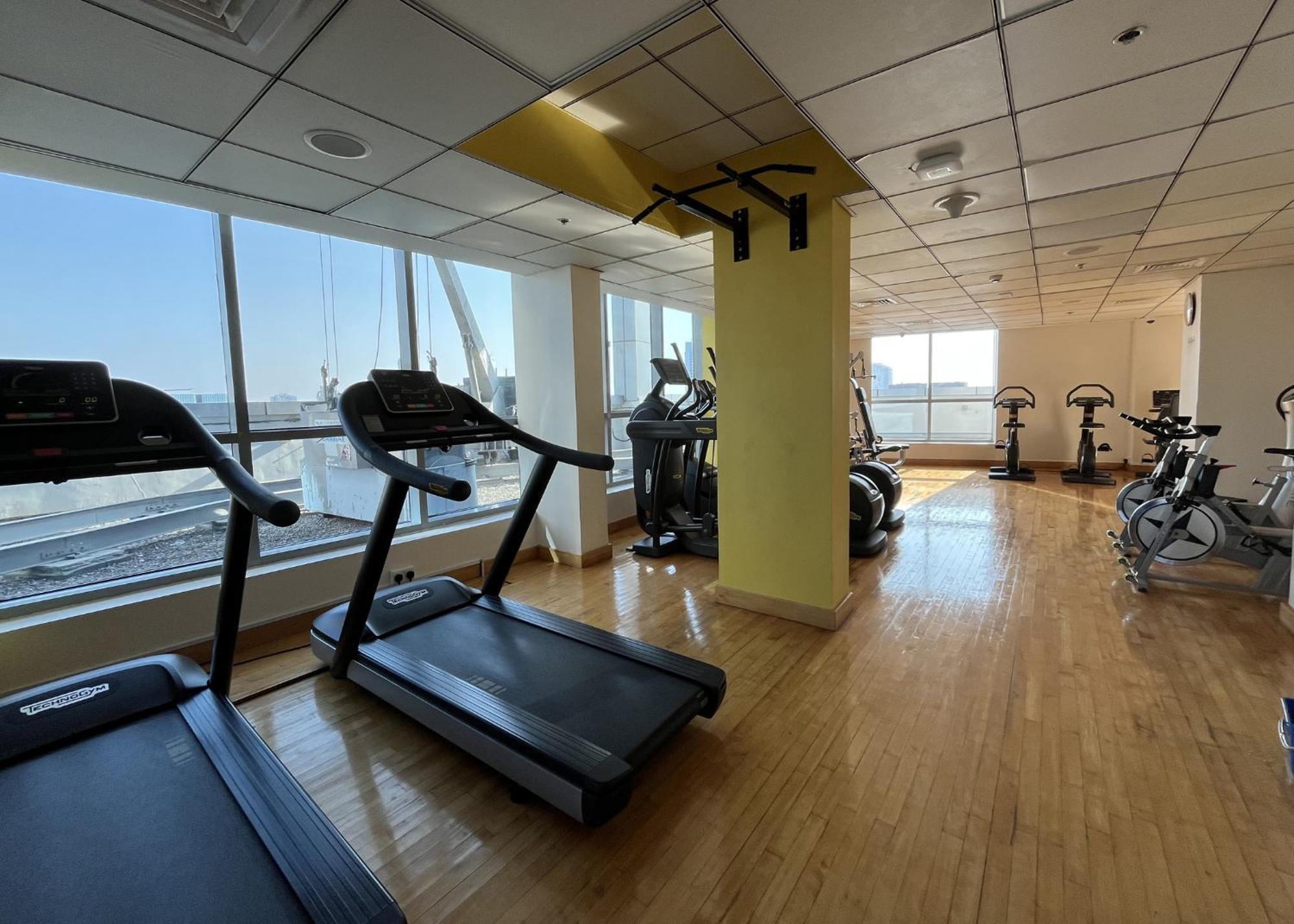Stunning 1 Bedroom In Jbr With Balcony - Marina Mall View Dubái